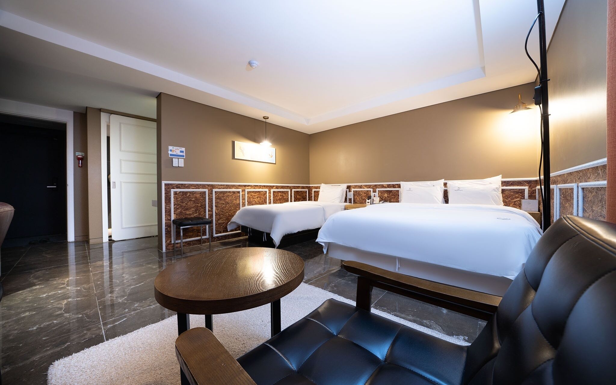 Ansan Queens Hotel
