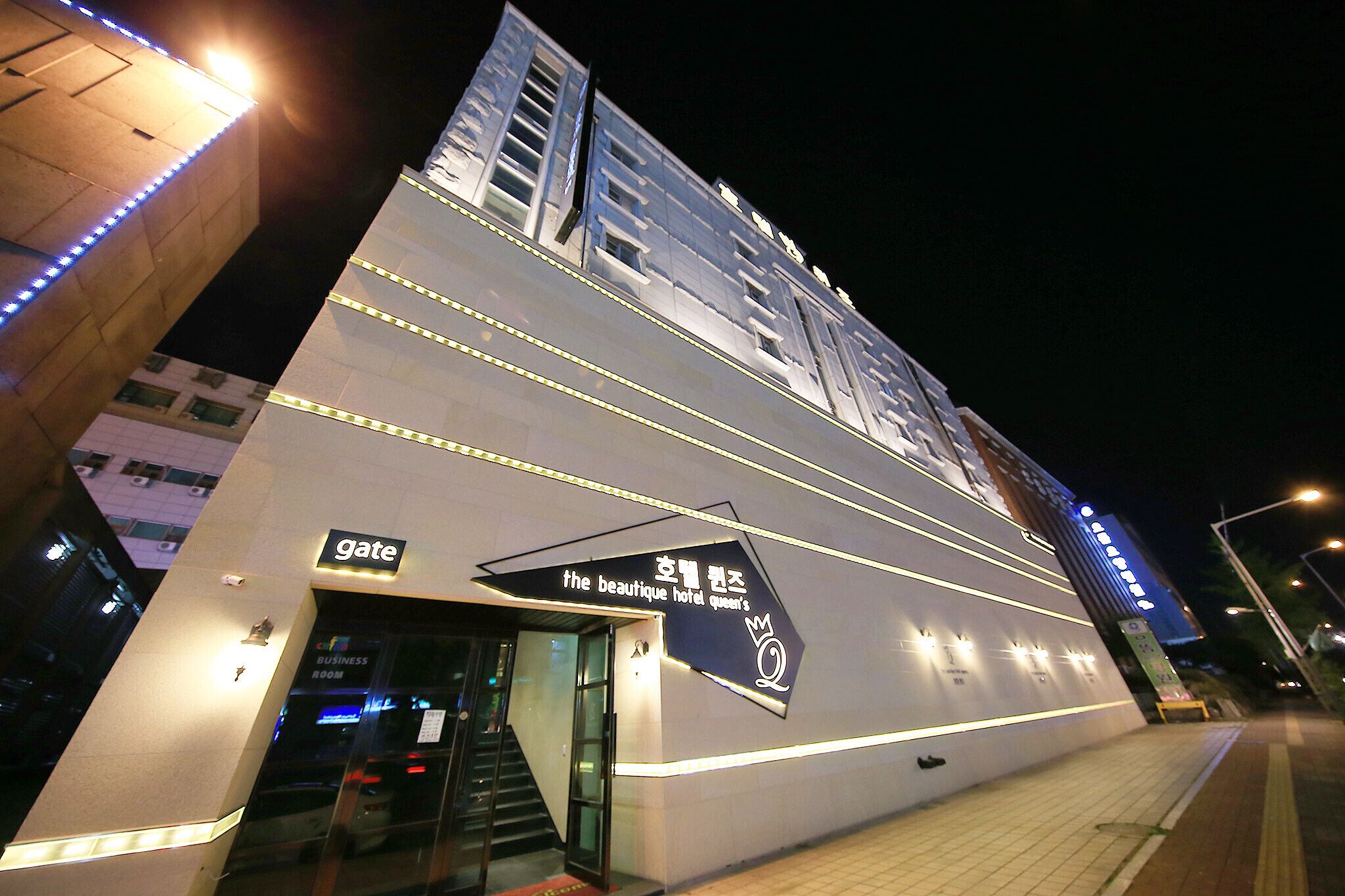 Ansan Queens Hotel