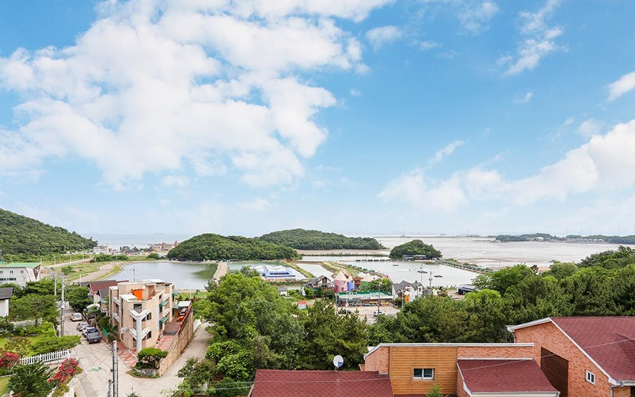 Bada Yeohaeng Pension