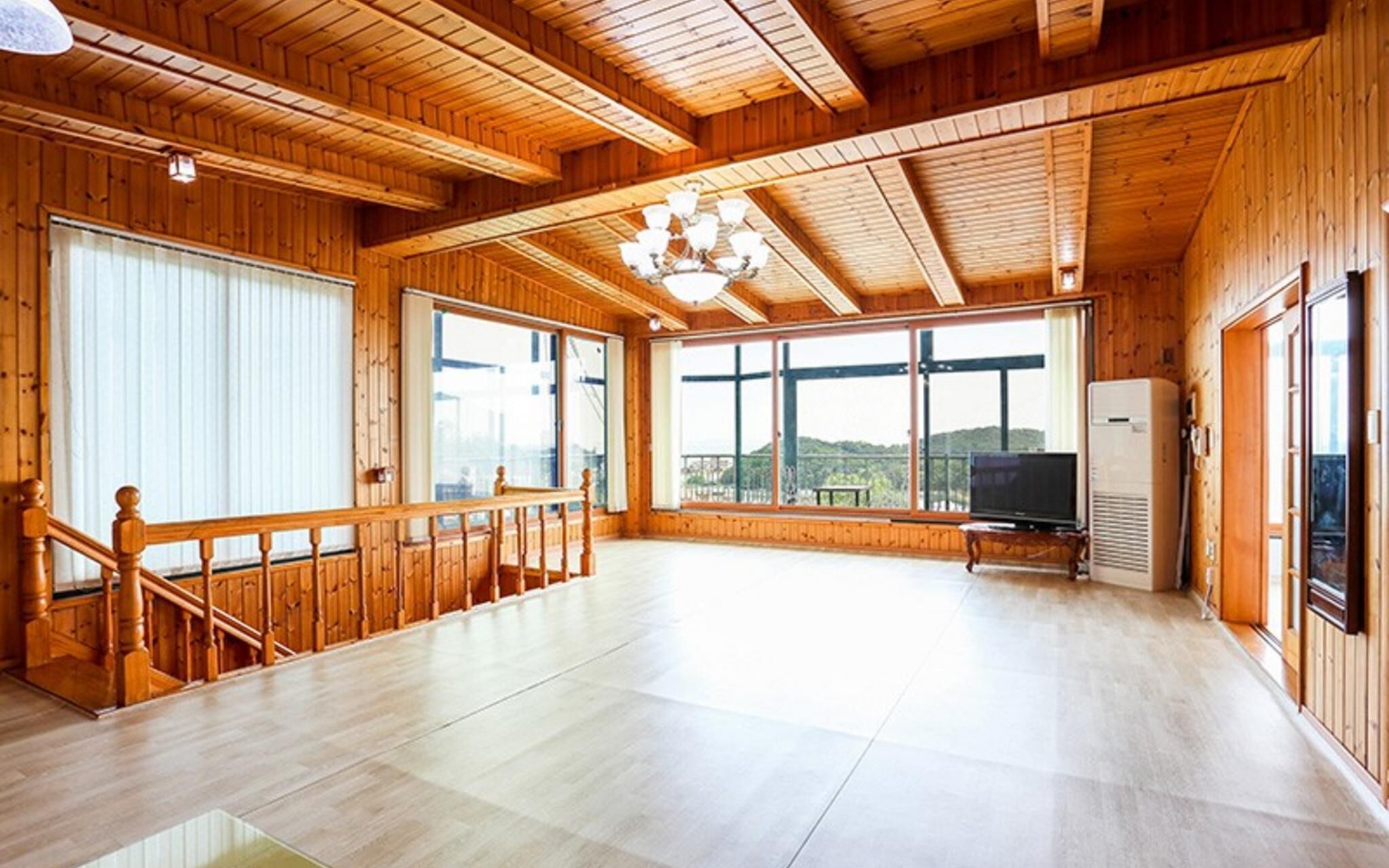 Bada Yeohaeng Pension