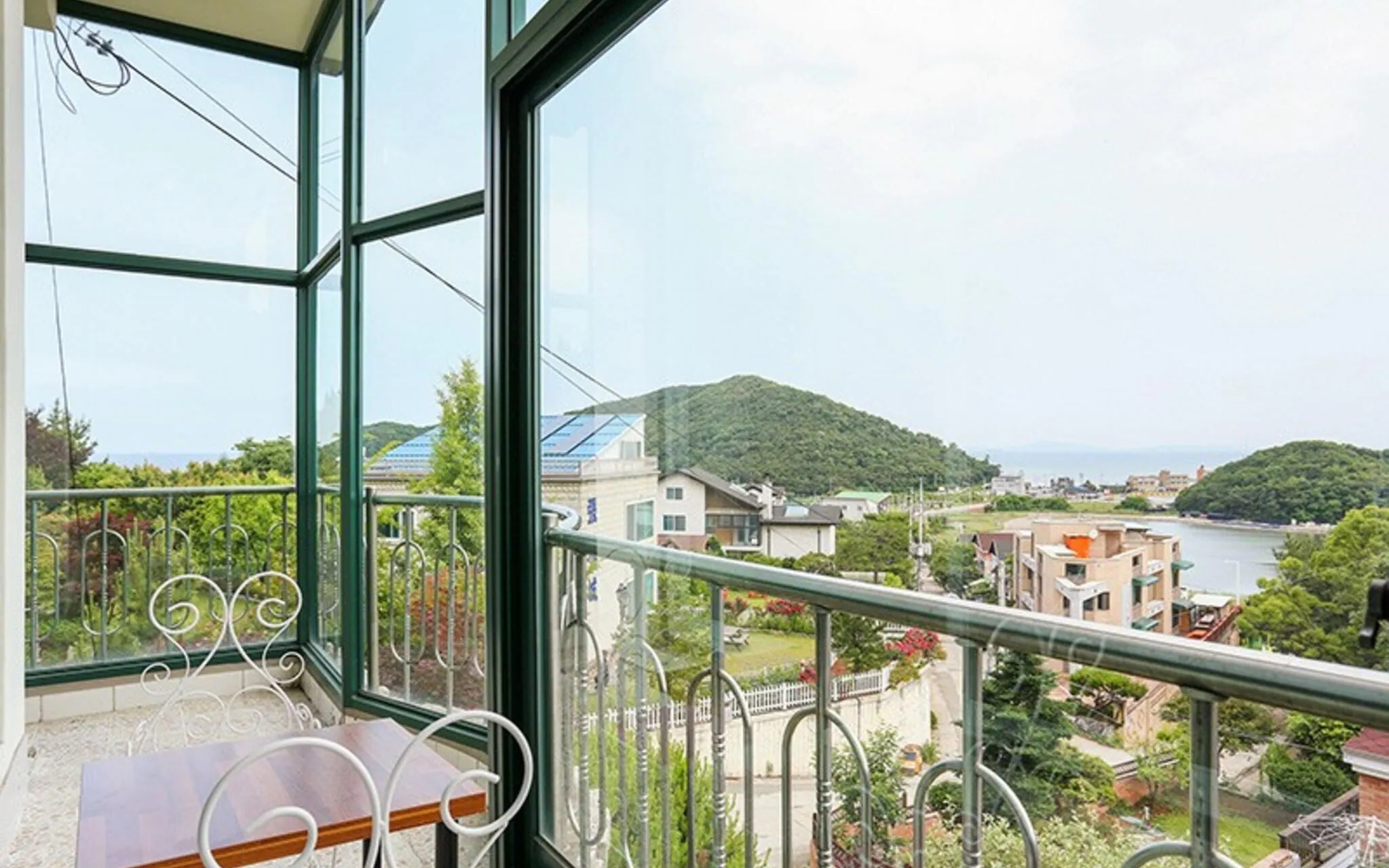Bada Yeohaeng Pension