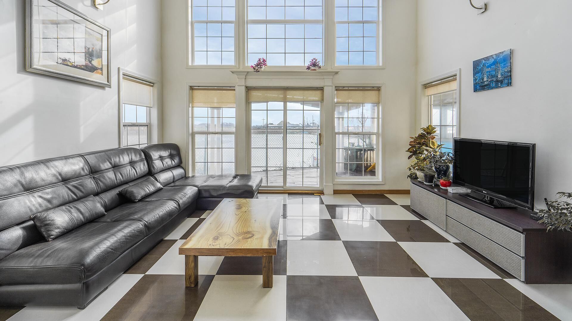 Daebudo Fullhouse Pension