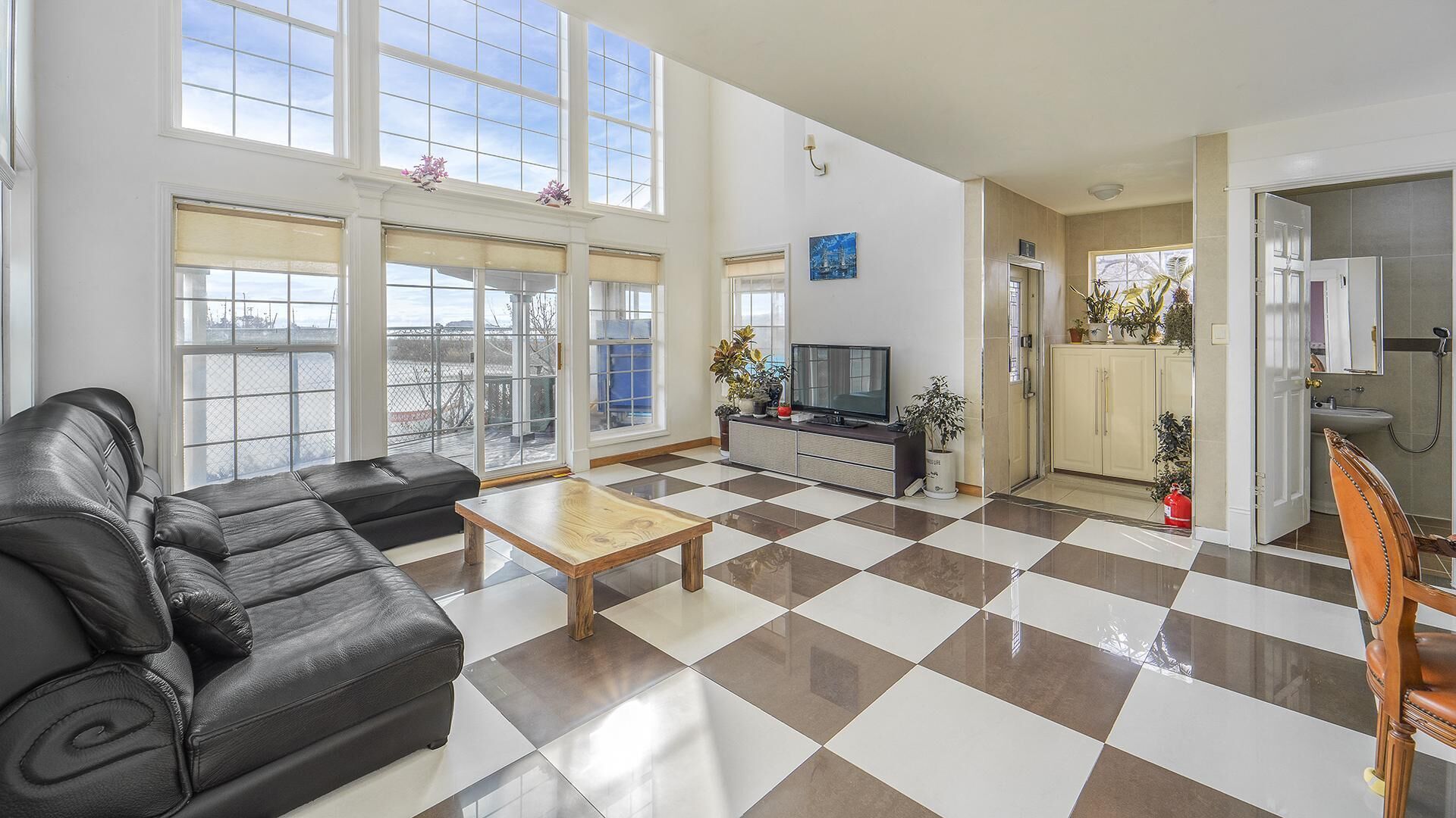 Daebudo Fullhouse Pension