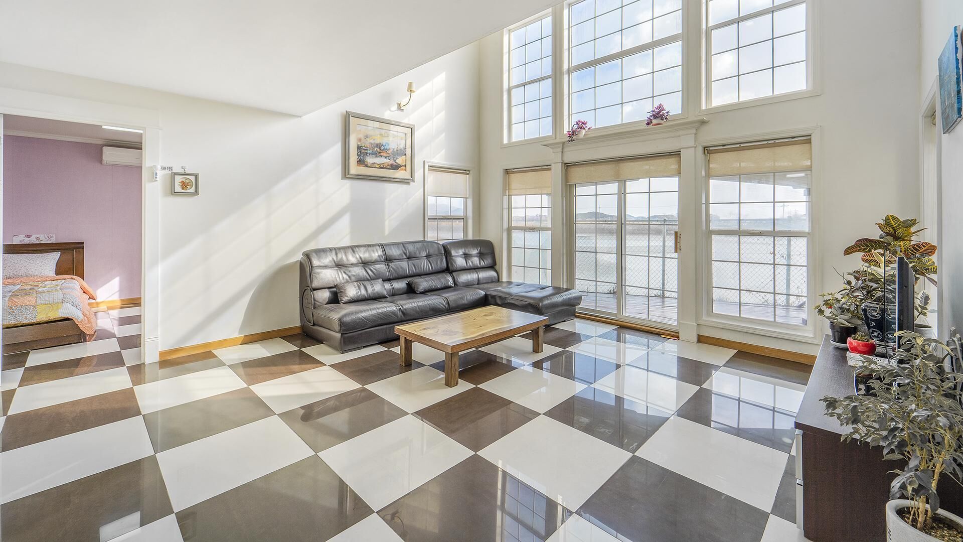 Daebudo Fullhouse Pension