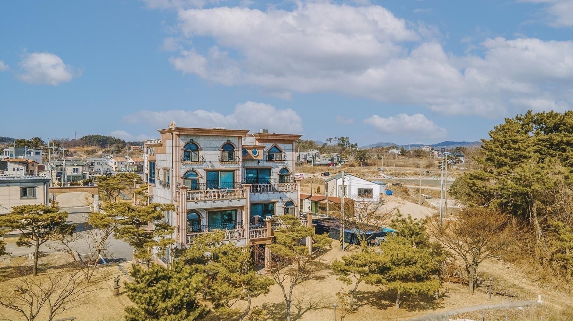 Daebudo Geugotegamyeon Pension