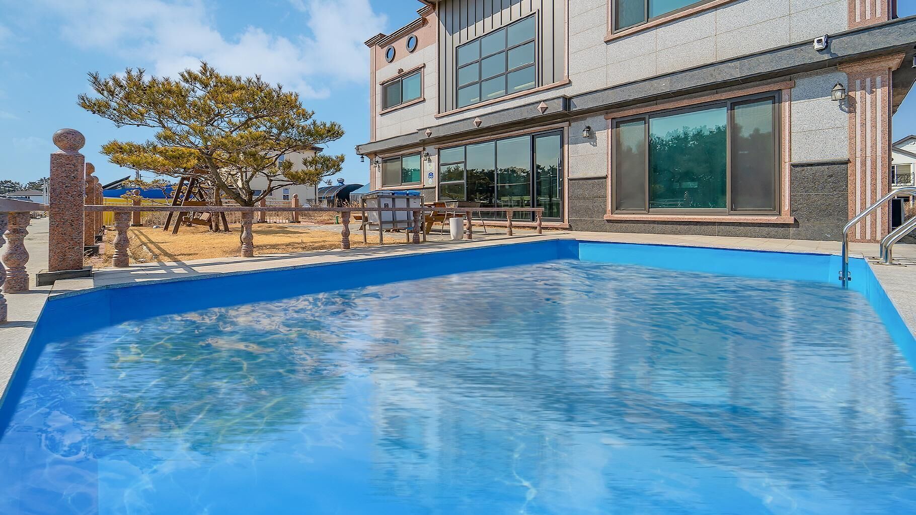 Daebudo Juni Pension