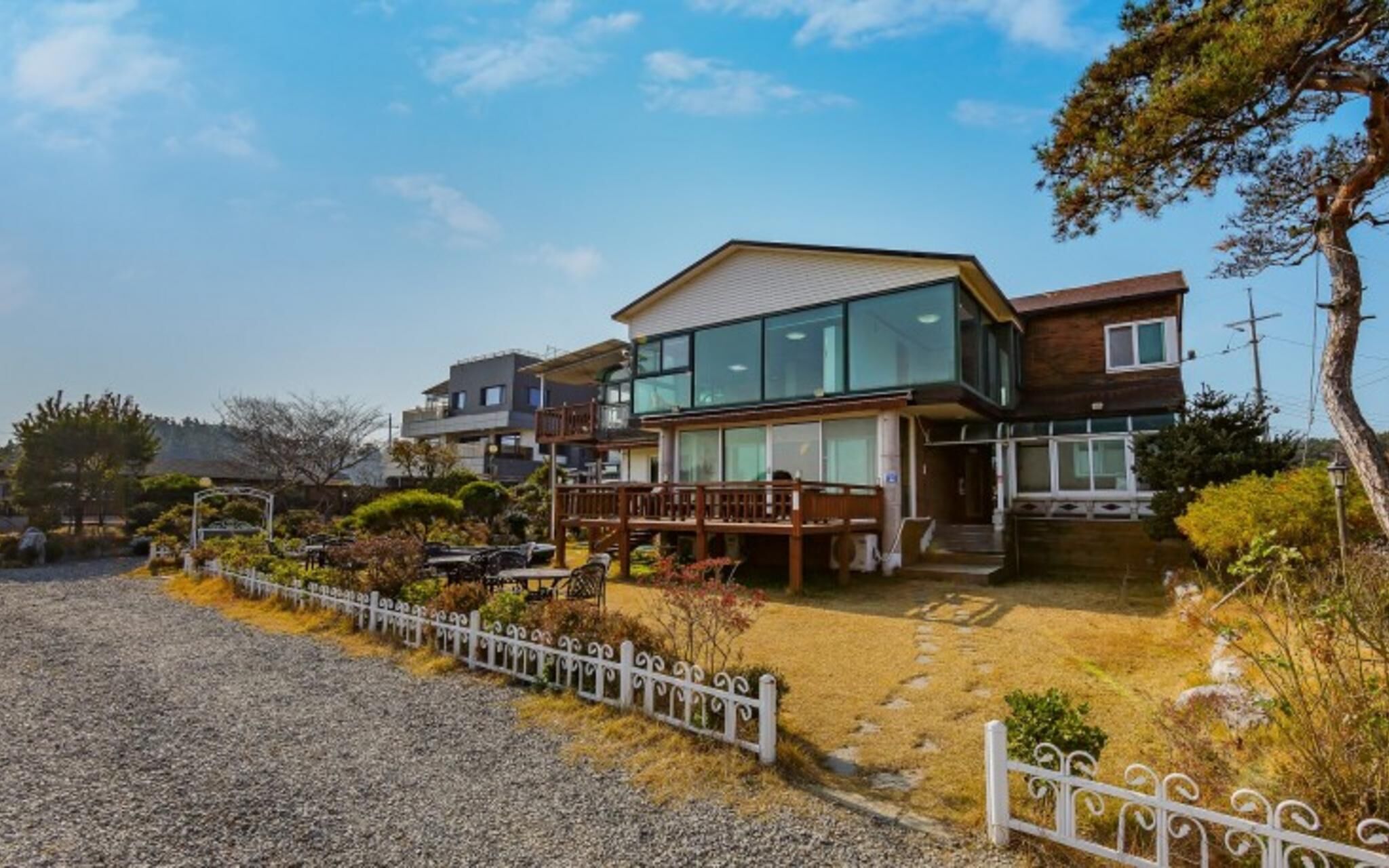 Daebudo Seaside Healing Camp Pension