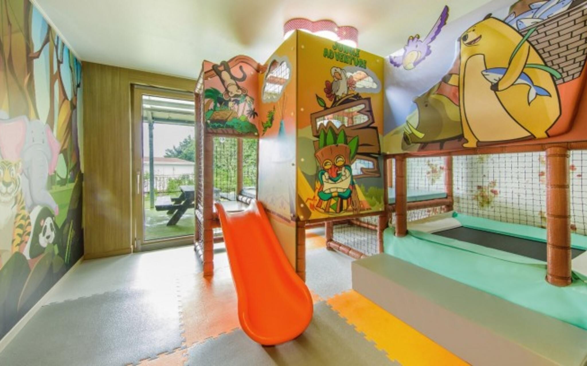 Daebudo Sunshine Kids Pool Villa