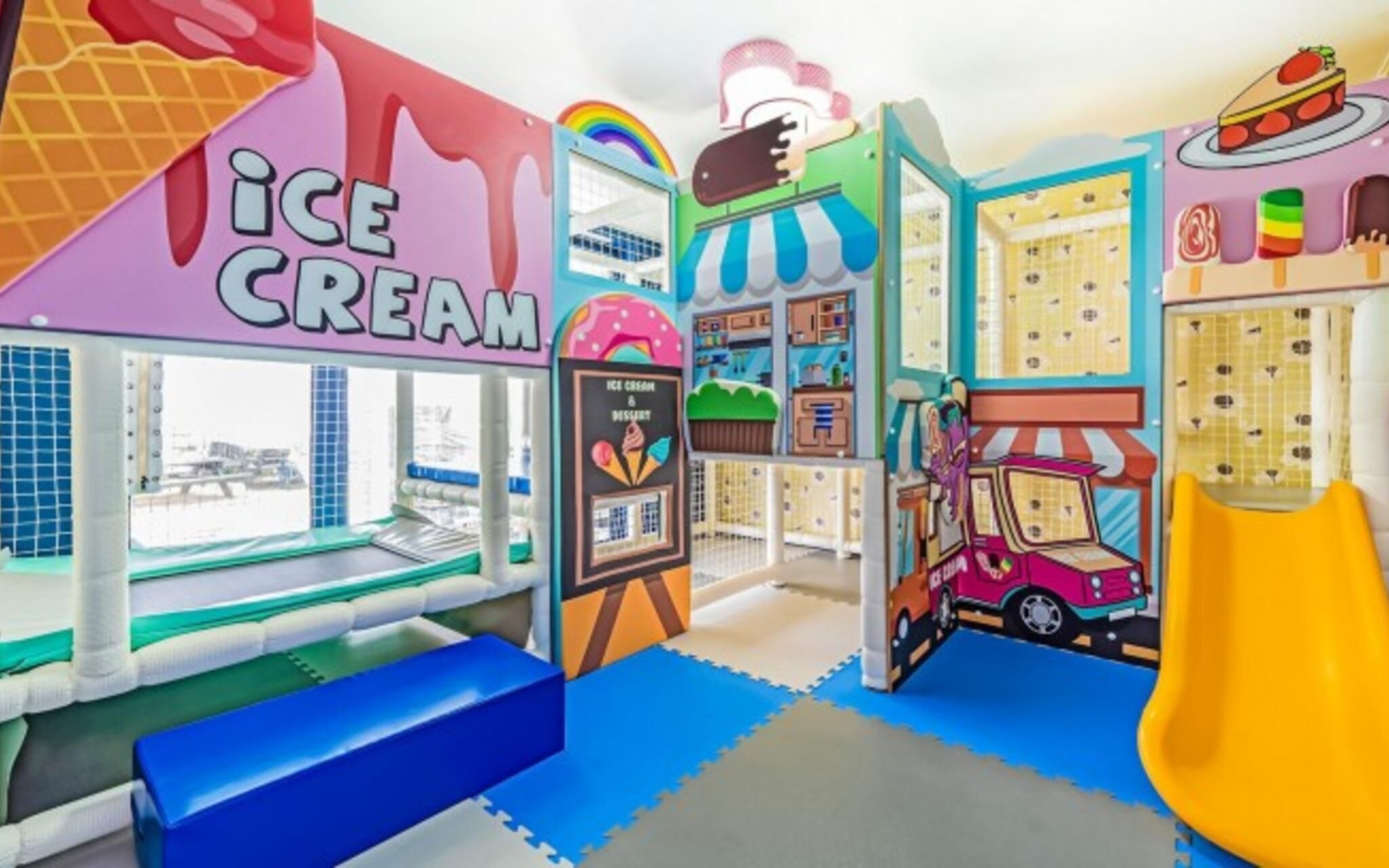 Daebudo Sunshine Kids Pool Villa