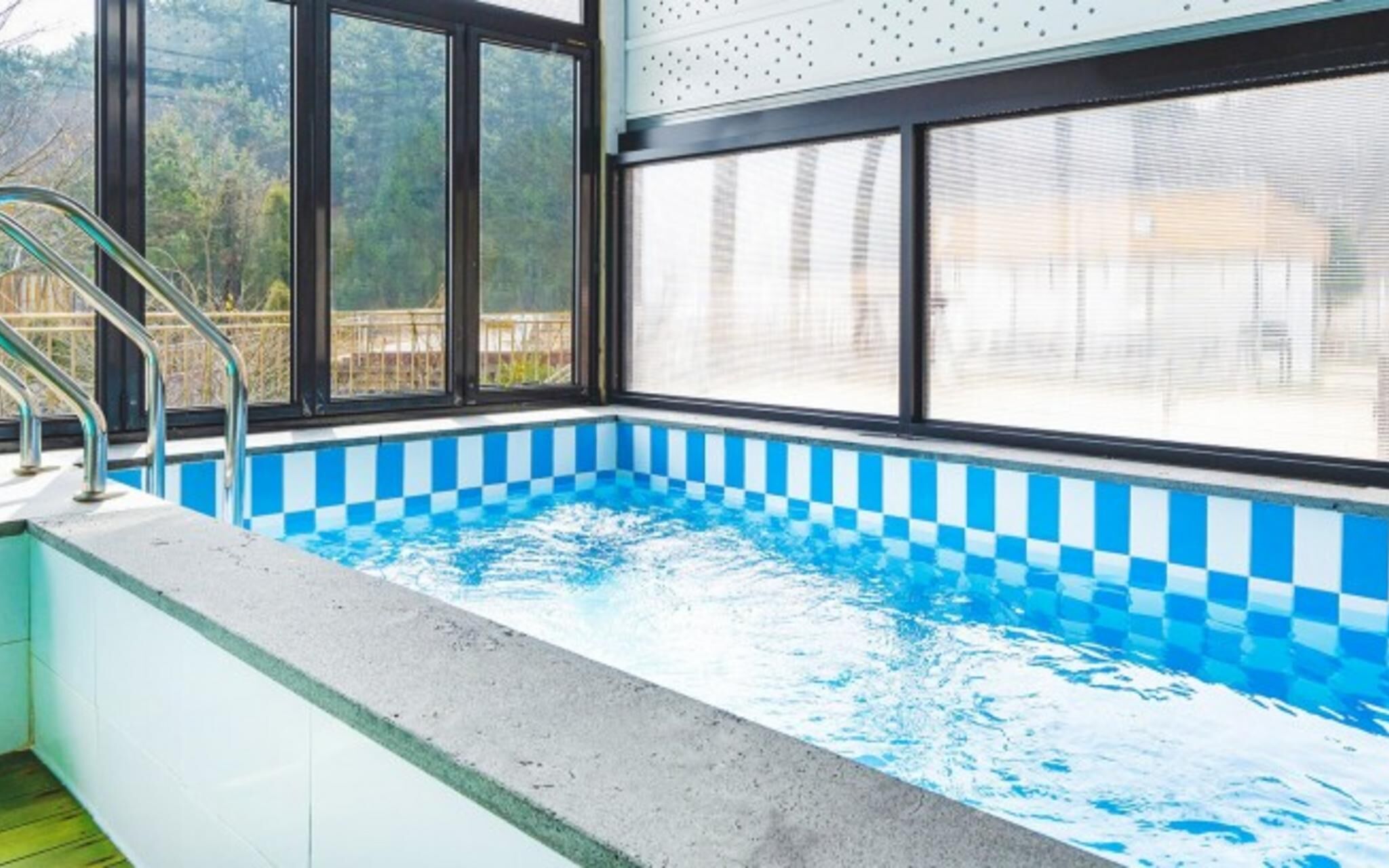 Daebudo Sunshine Kids Pool Villa