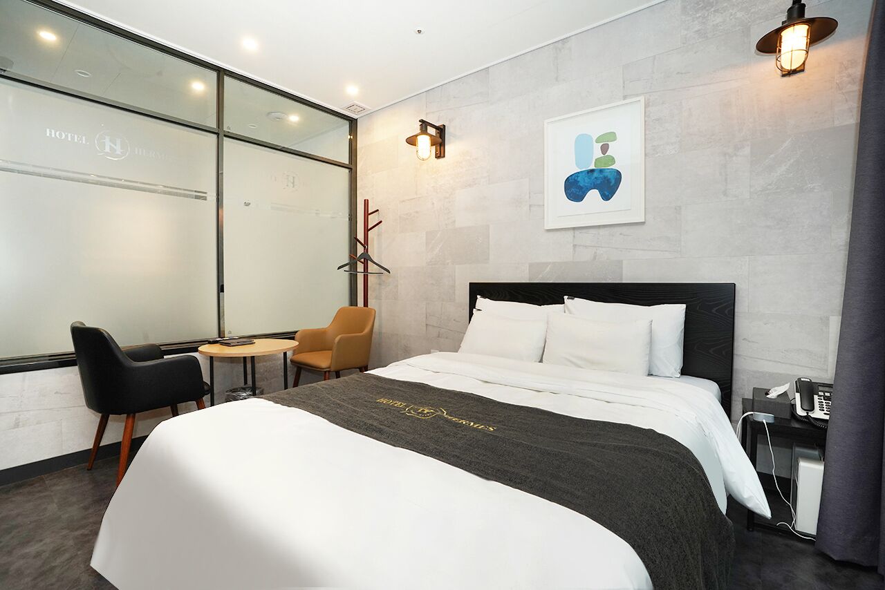 Hermes Hotel