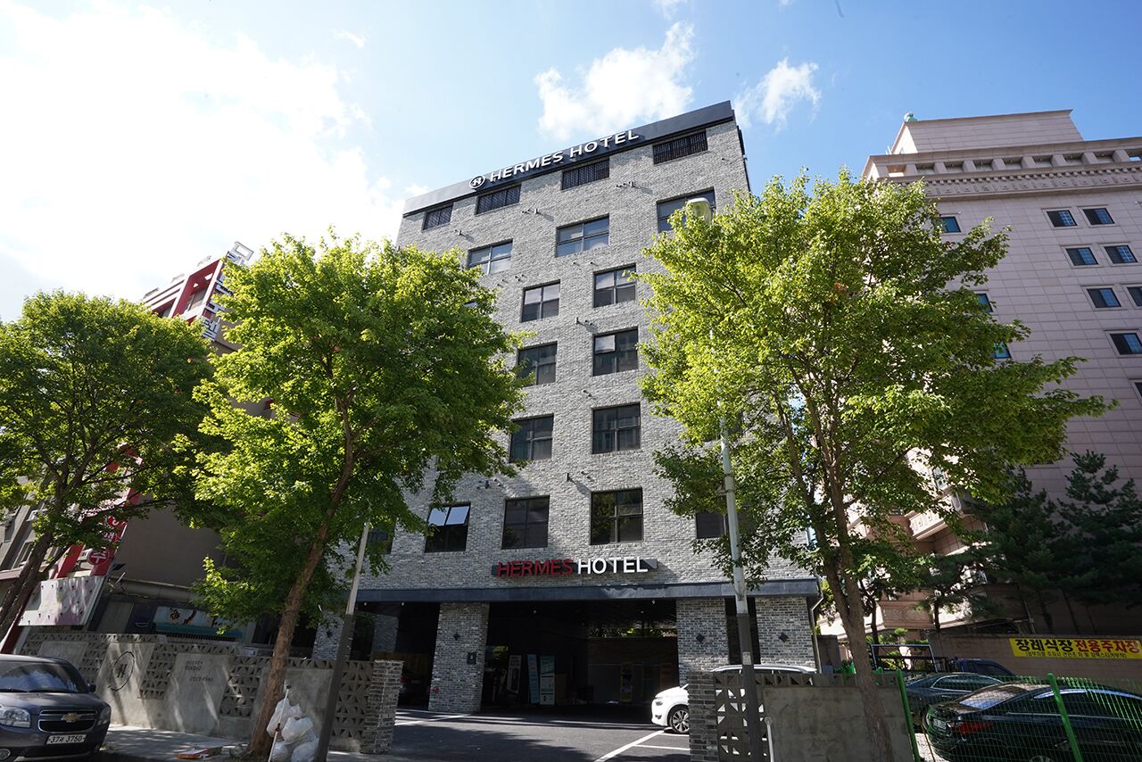 Hermes Hotel