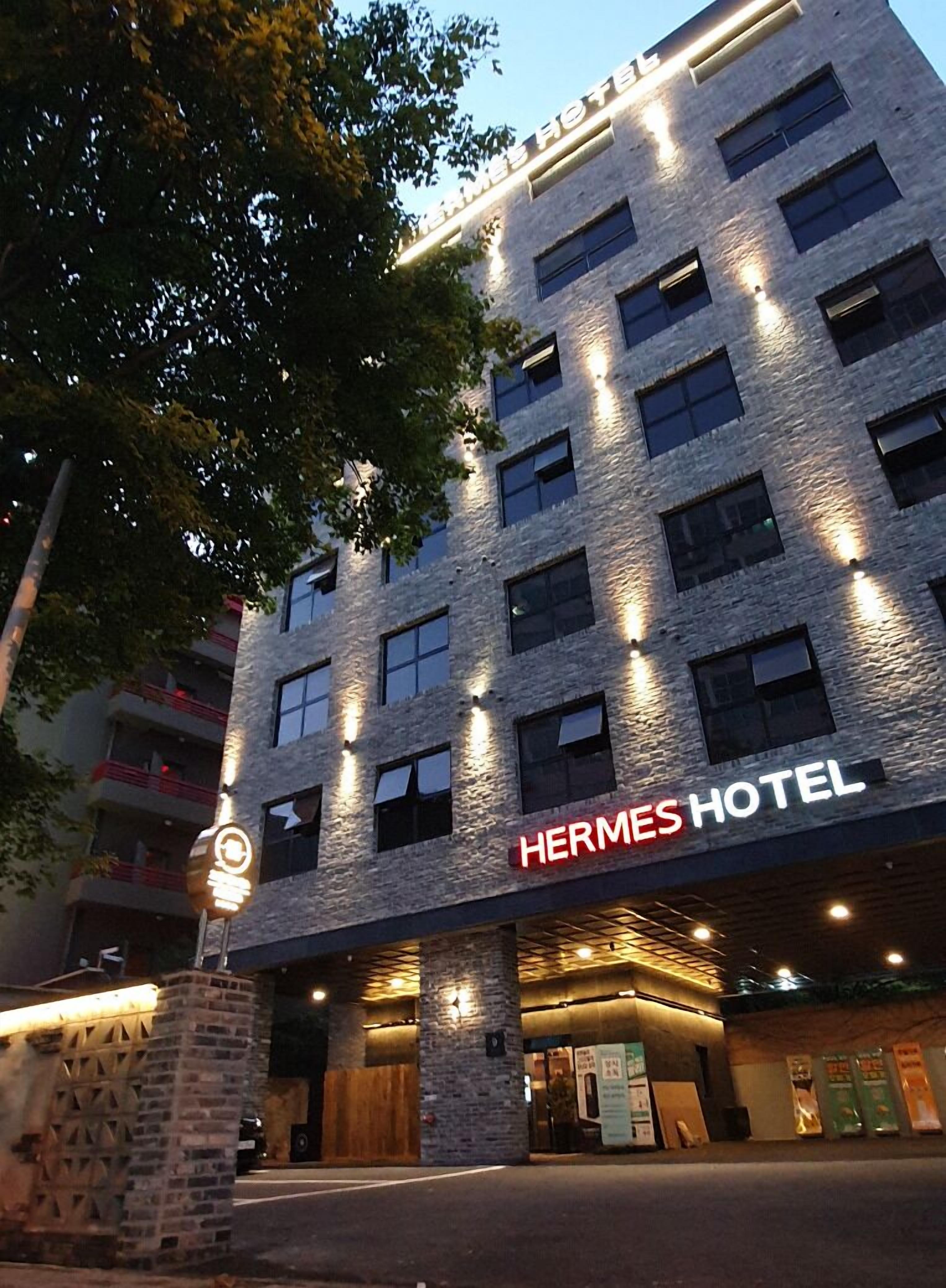 Hermes Hotel
