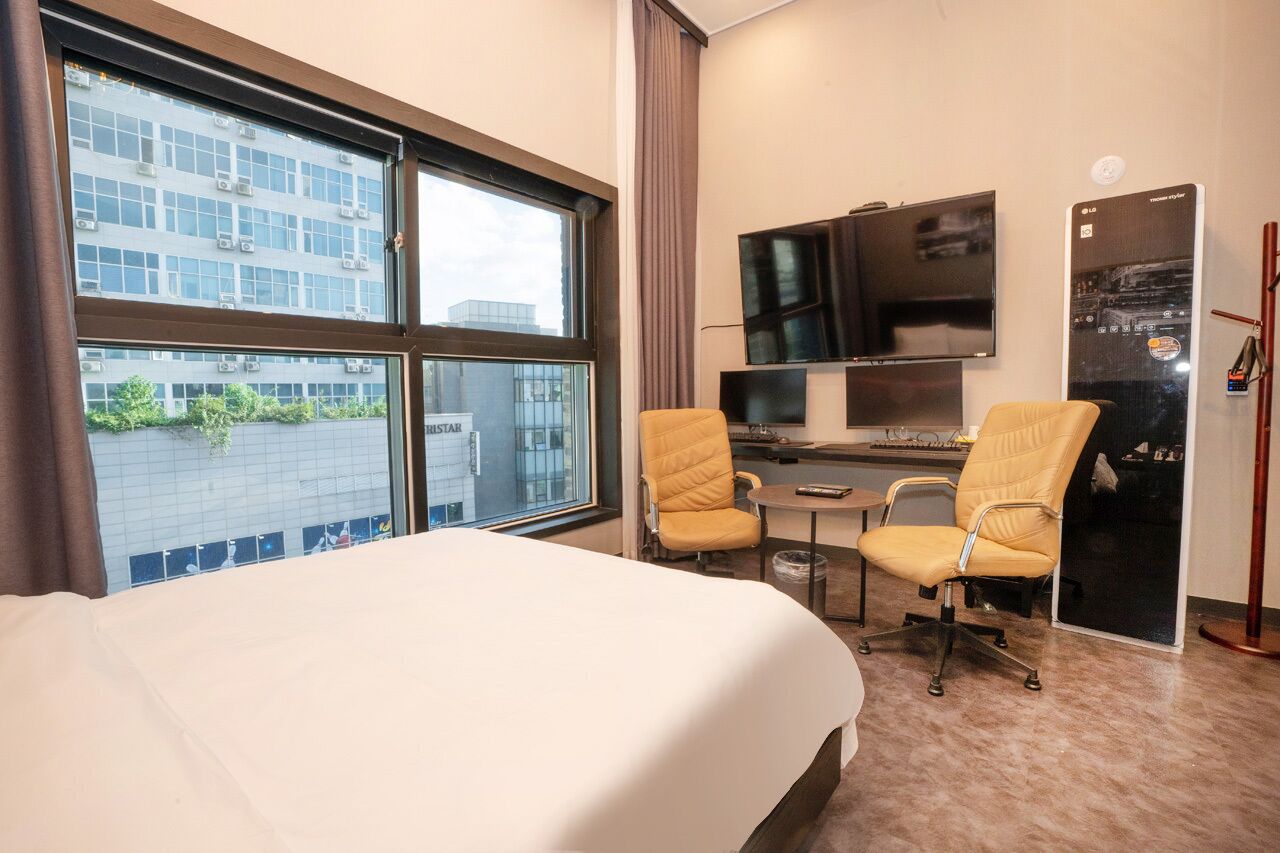 Hermes Hotel