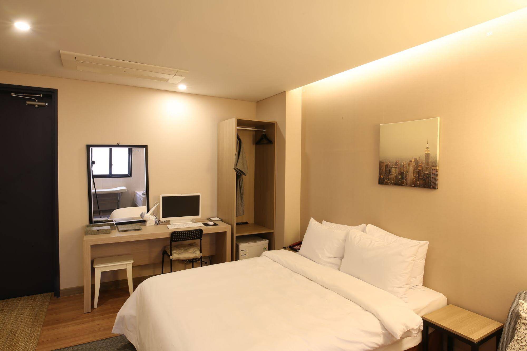 Hotel Clover