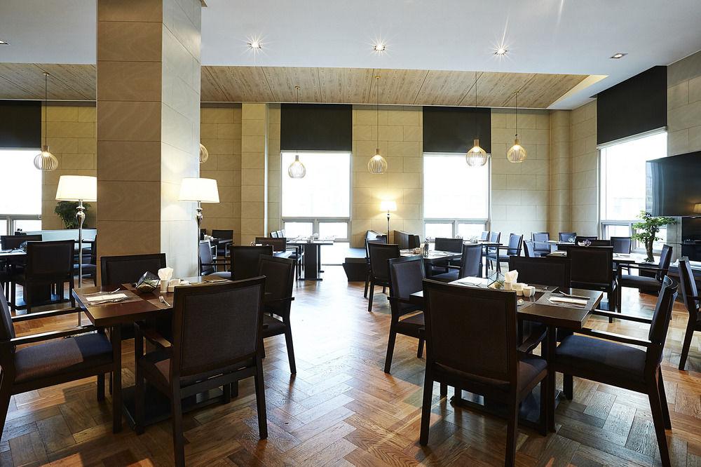 Hotel Square By Savills