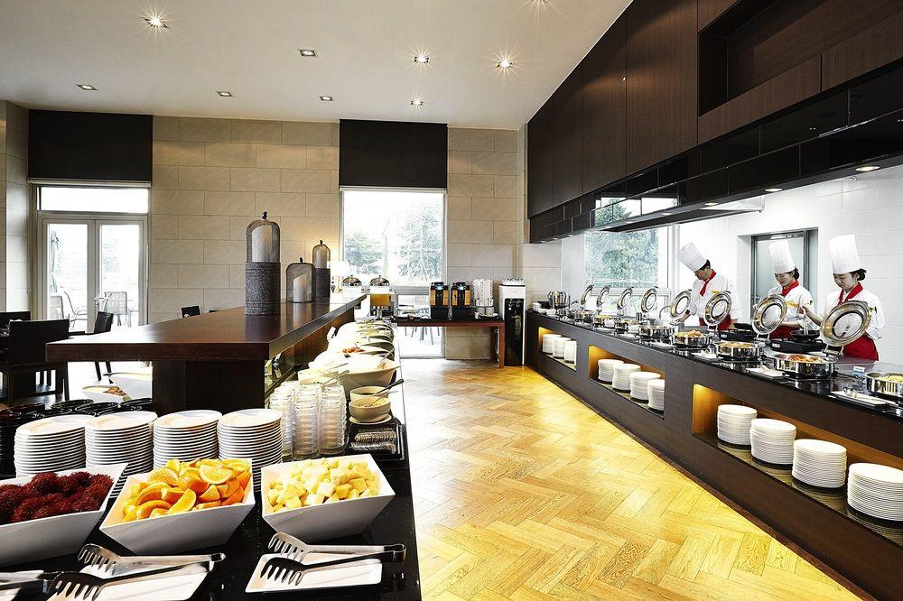 Hotel Square By Savills