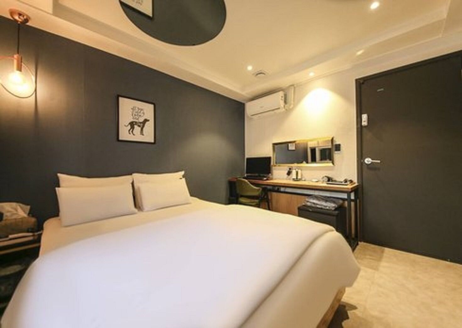 No 25 Hotel