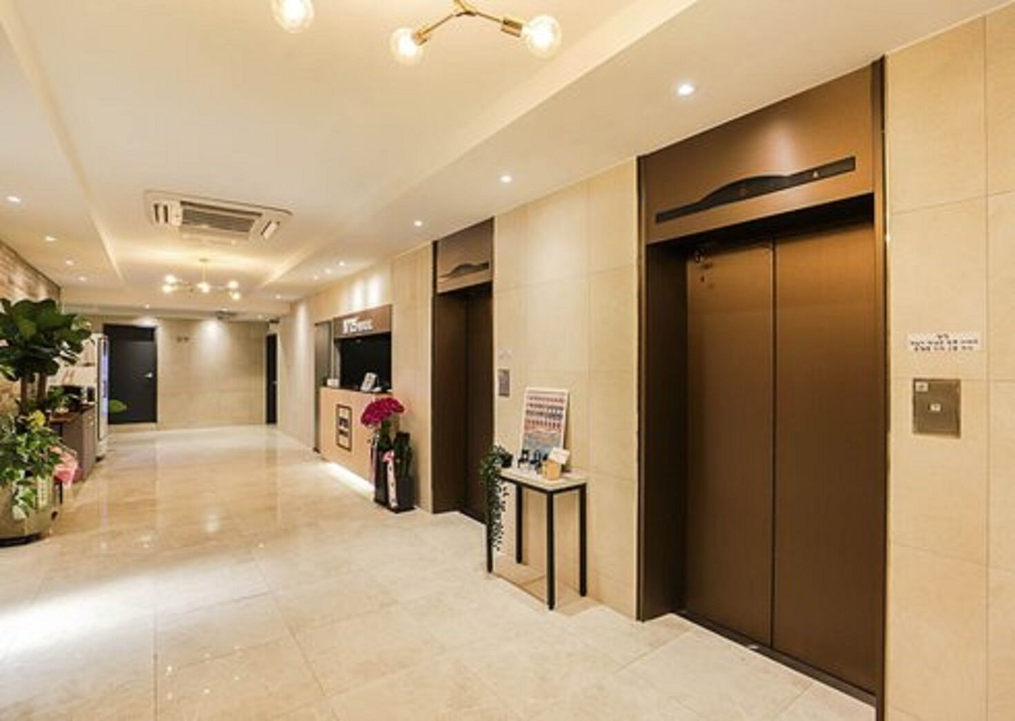 No 25 Hotel