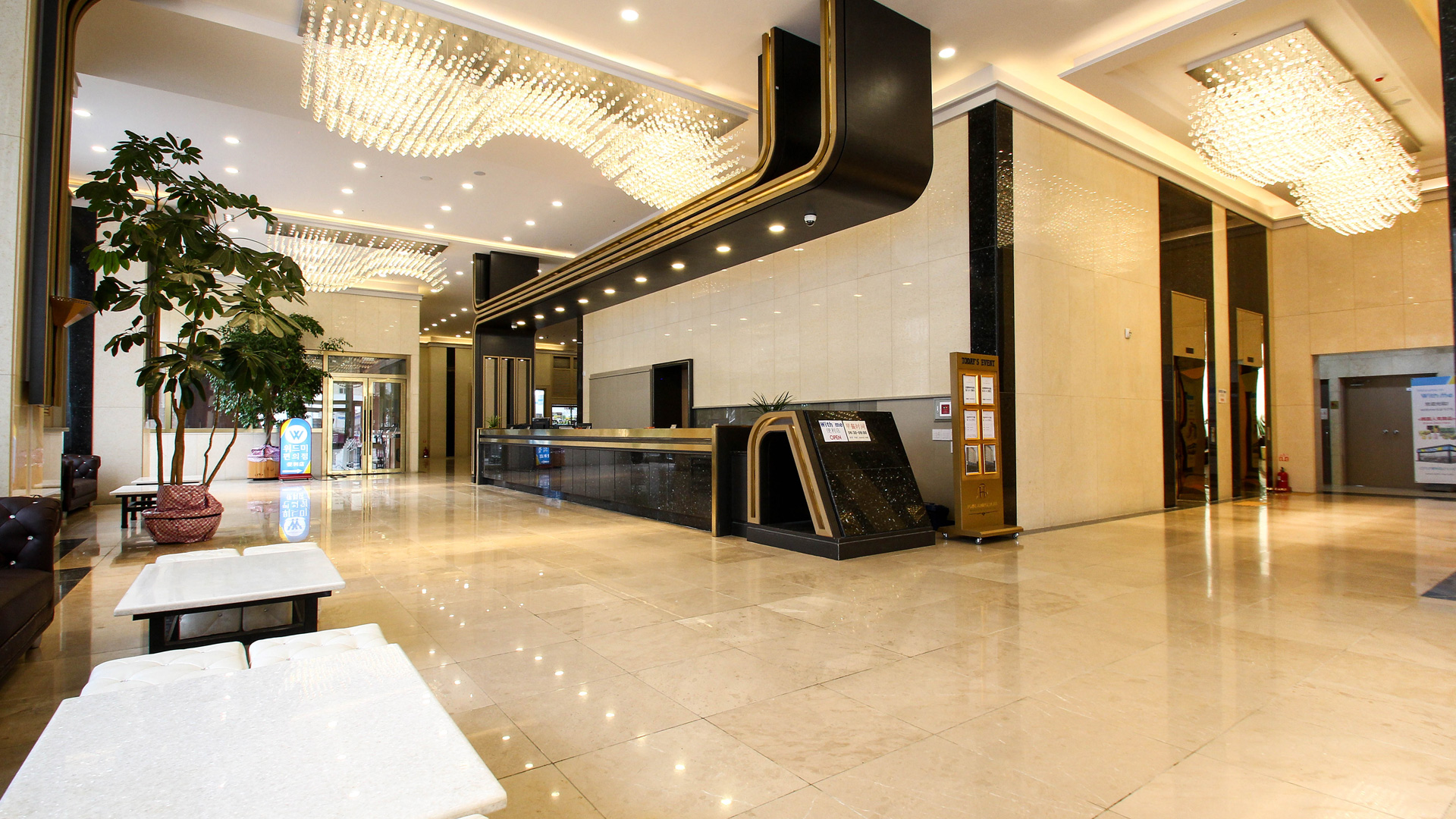 Embledon Hotel