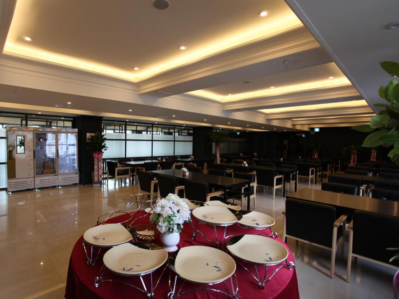 Seowon Tourist Hotel