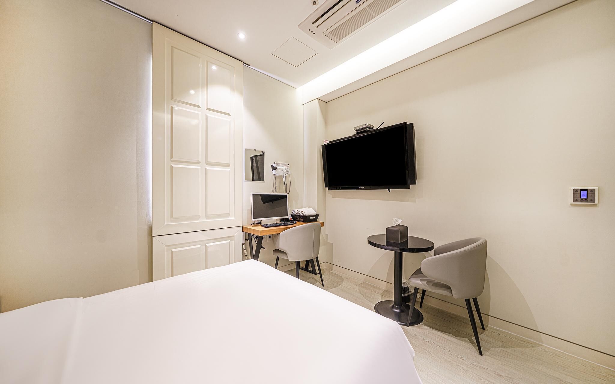 Social Stay in Ansan