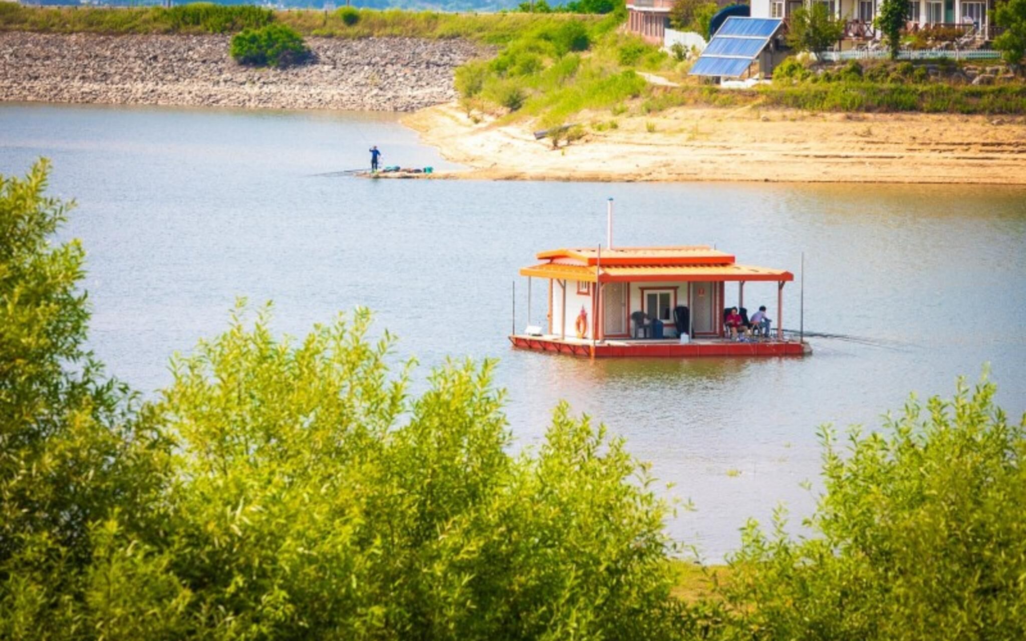 Anseong Lake Pension