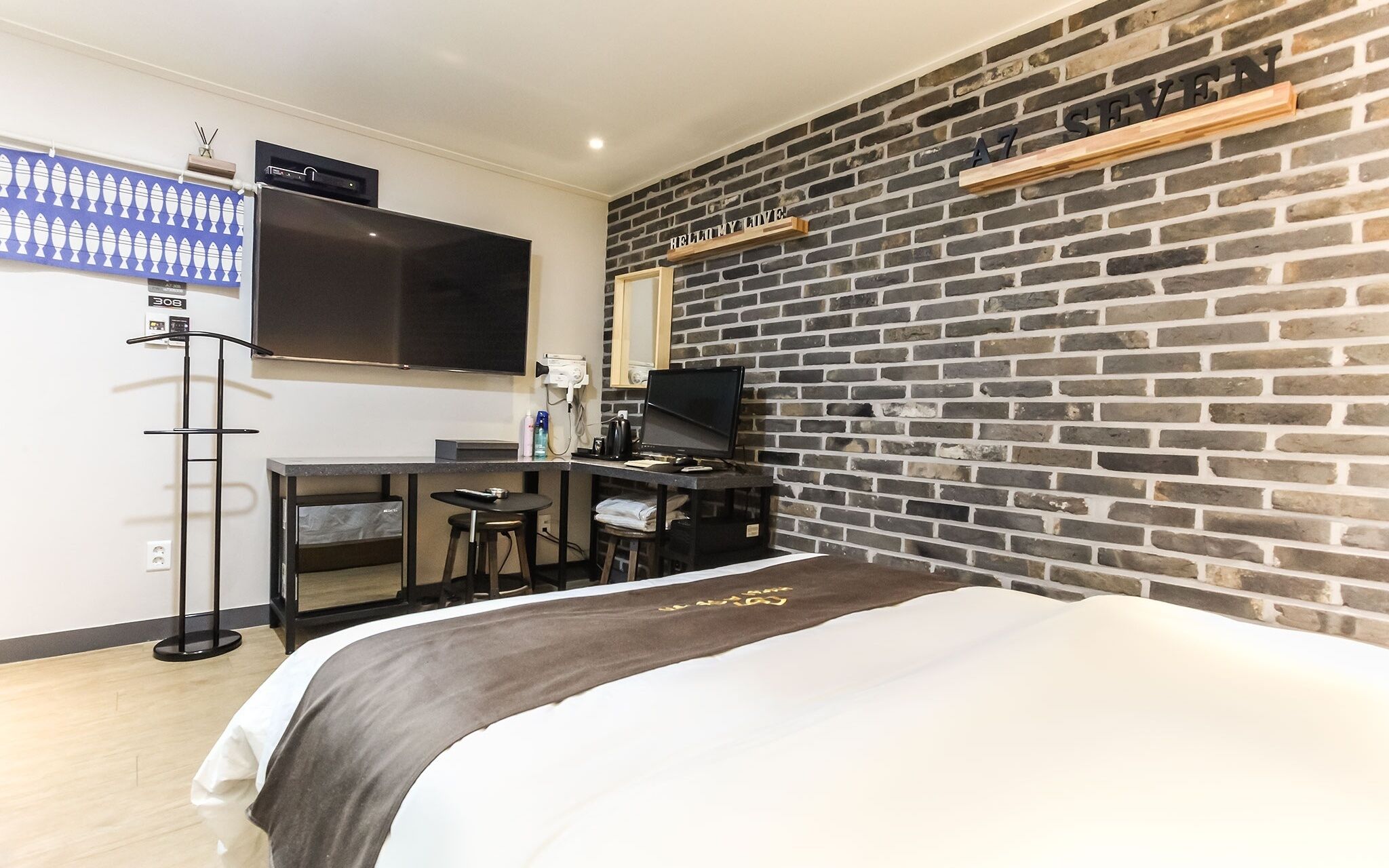 A7 Hotel