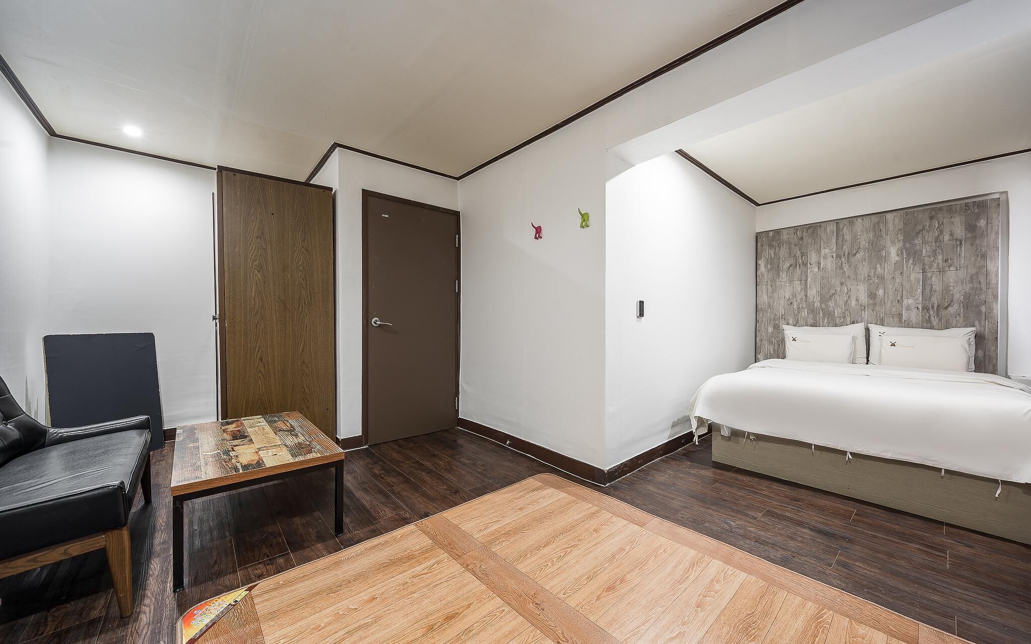 Anyang Donkey Hotel