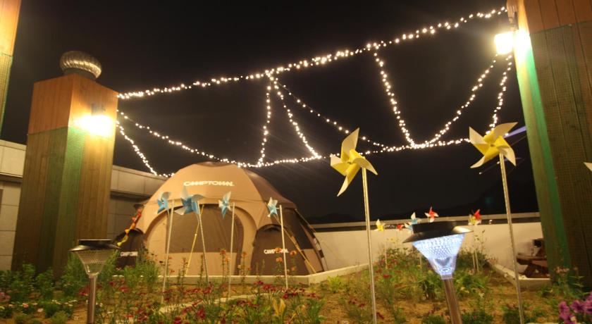 CS Premier Hotel