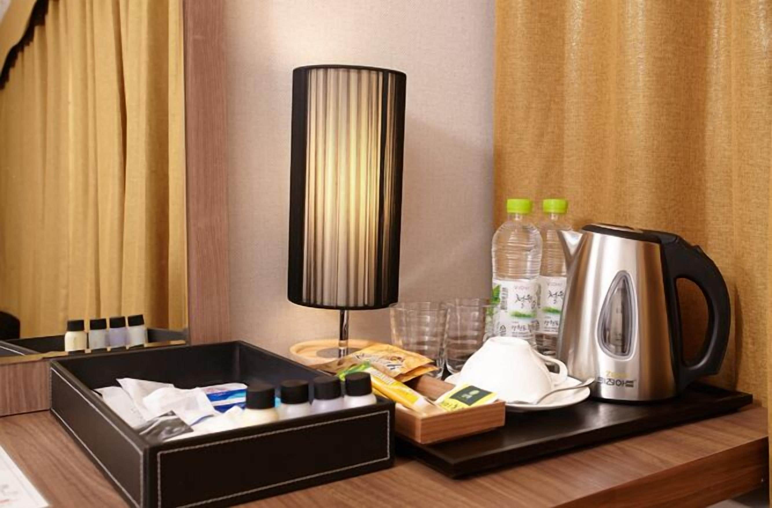 CS Premier Hotel