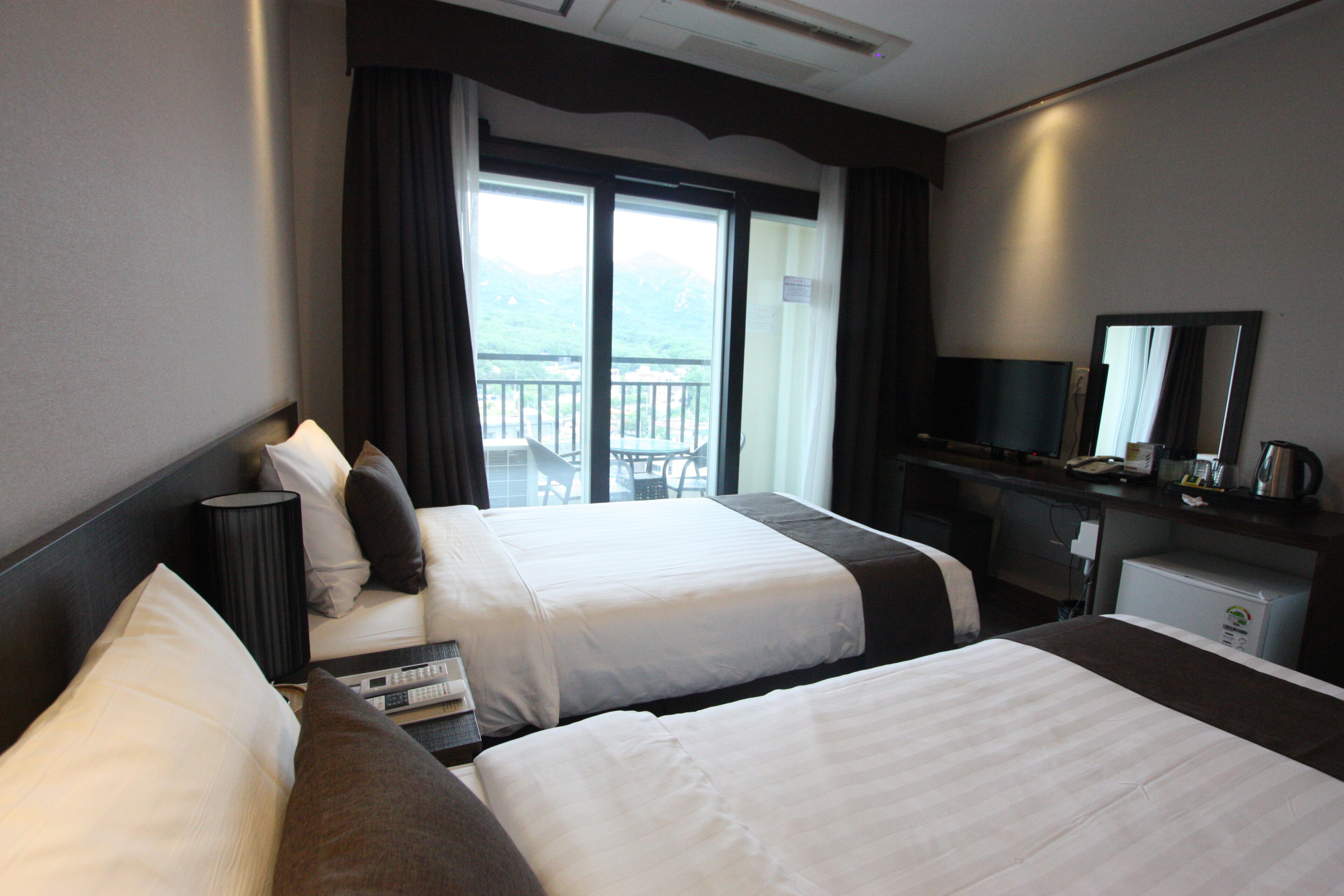 CS Premier Hotel