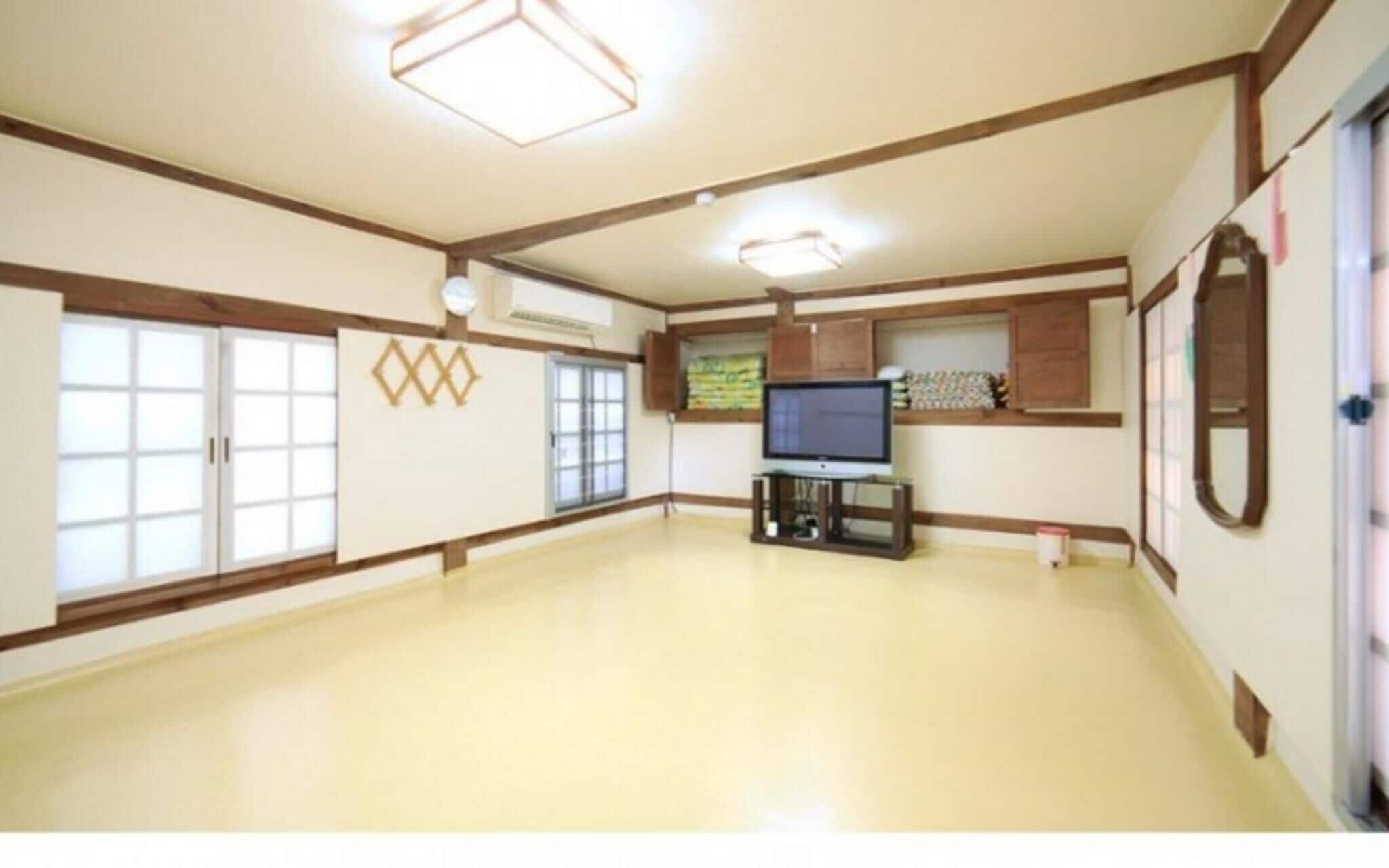 Asan Haseoone Pension