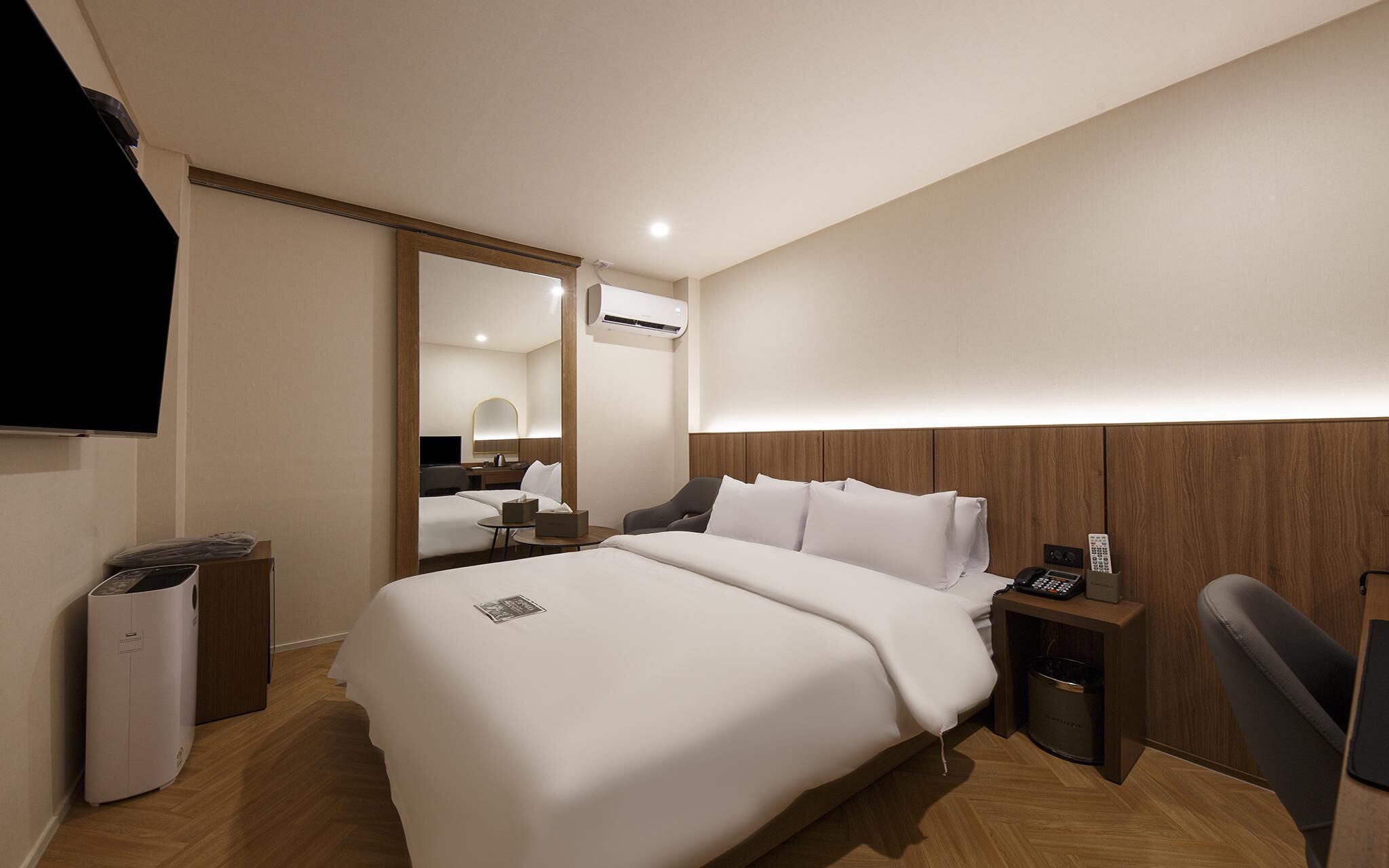 Hotel Laglas Asan Branch