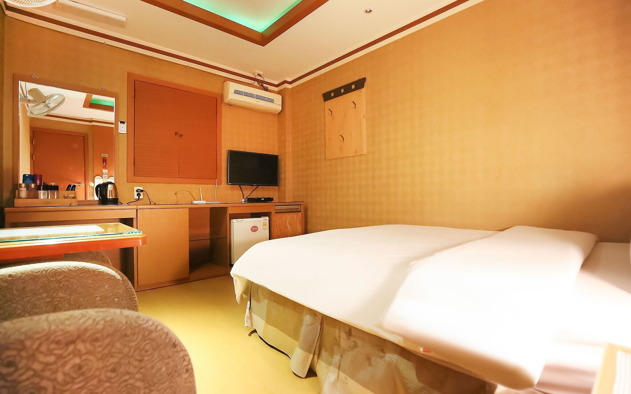 Hotel Laglas Asan Branch