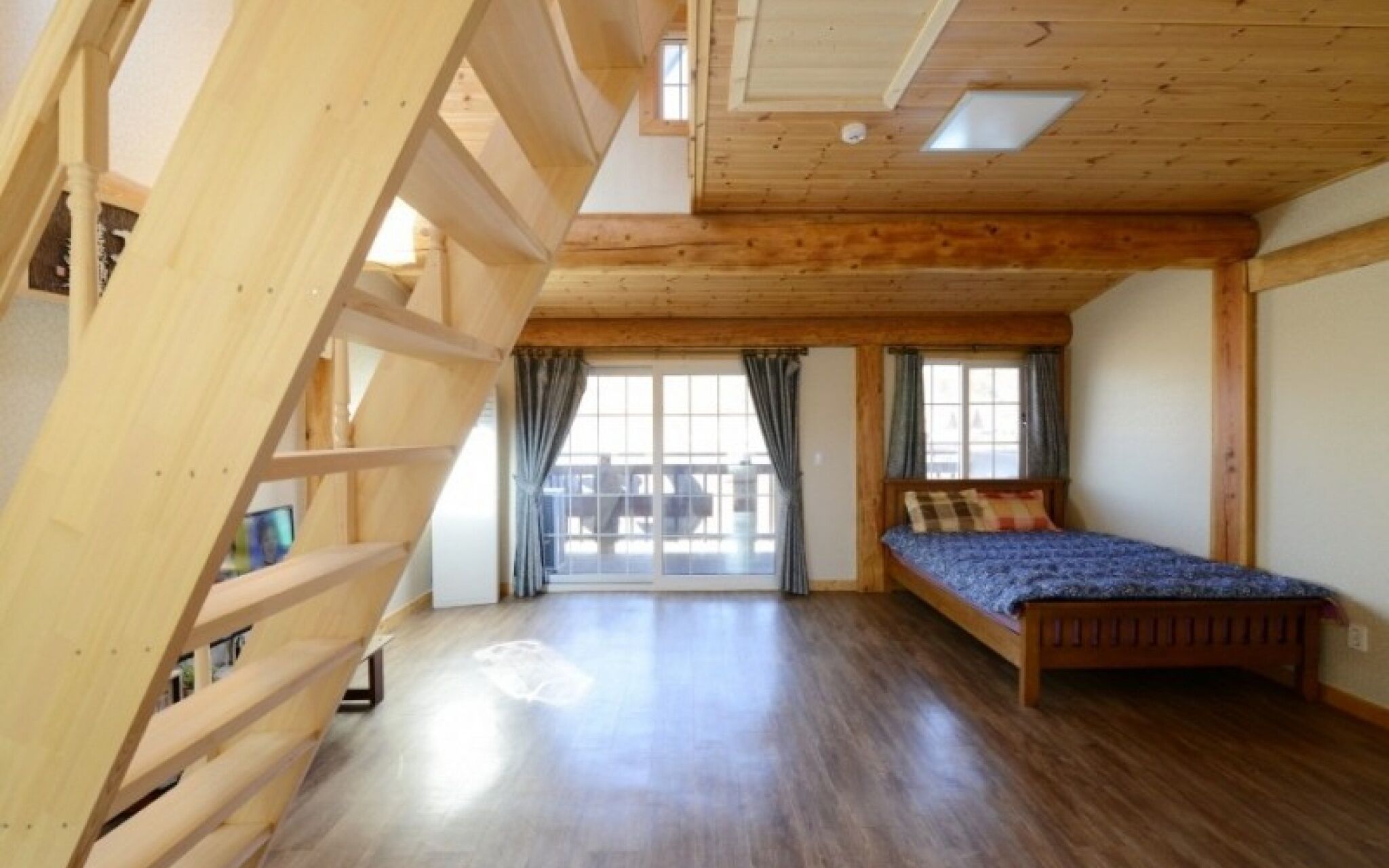 Boryeong Bulbitmaroo Pension