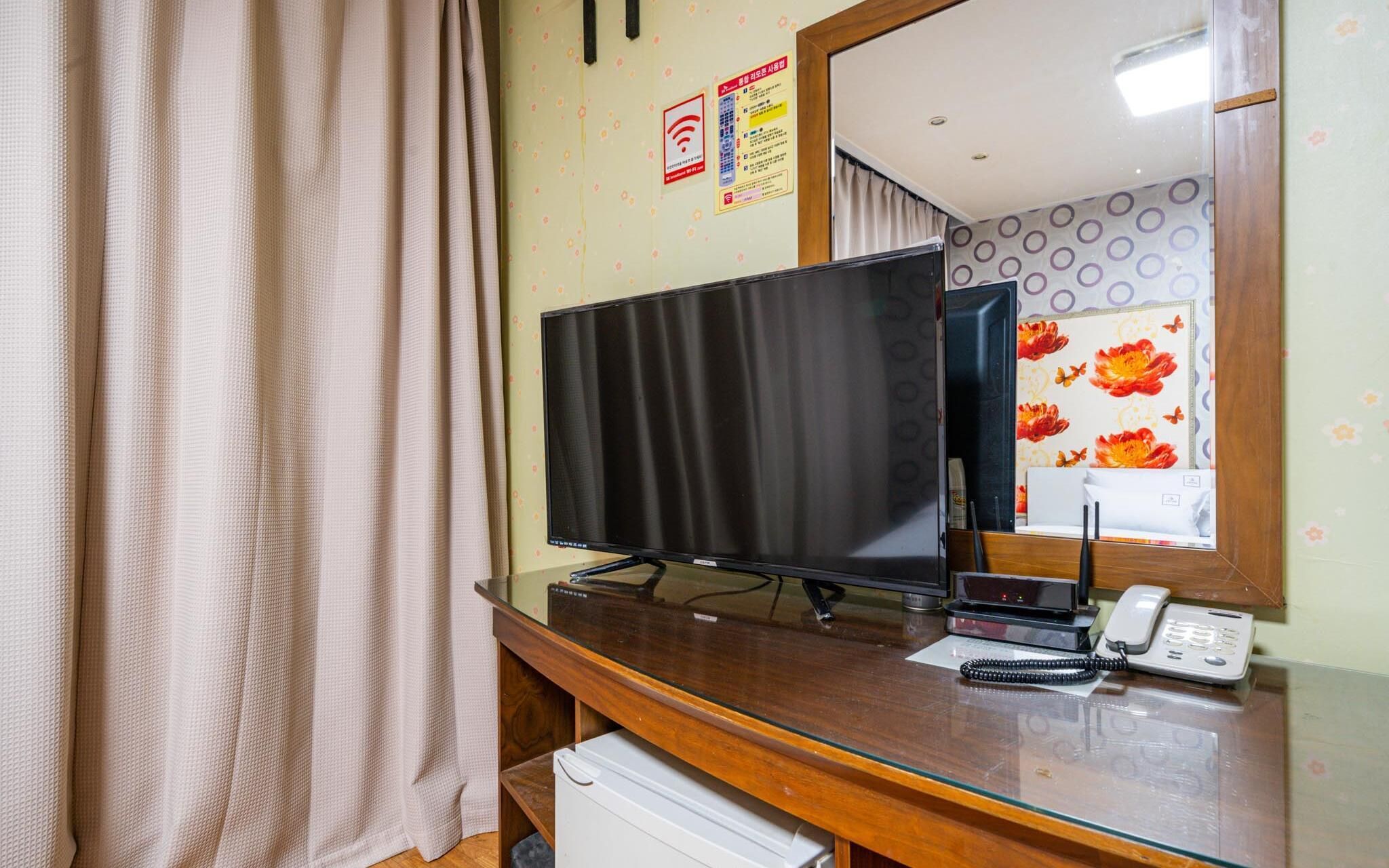 Boryeong E Hotel