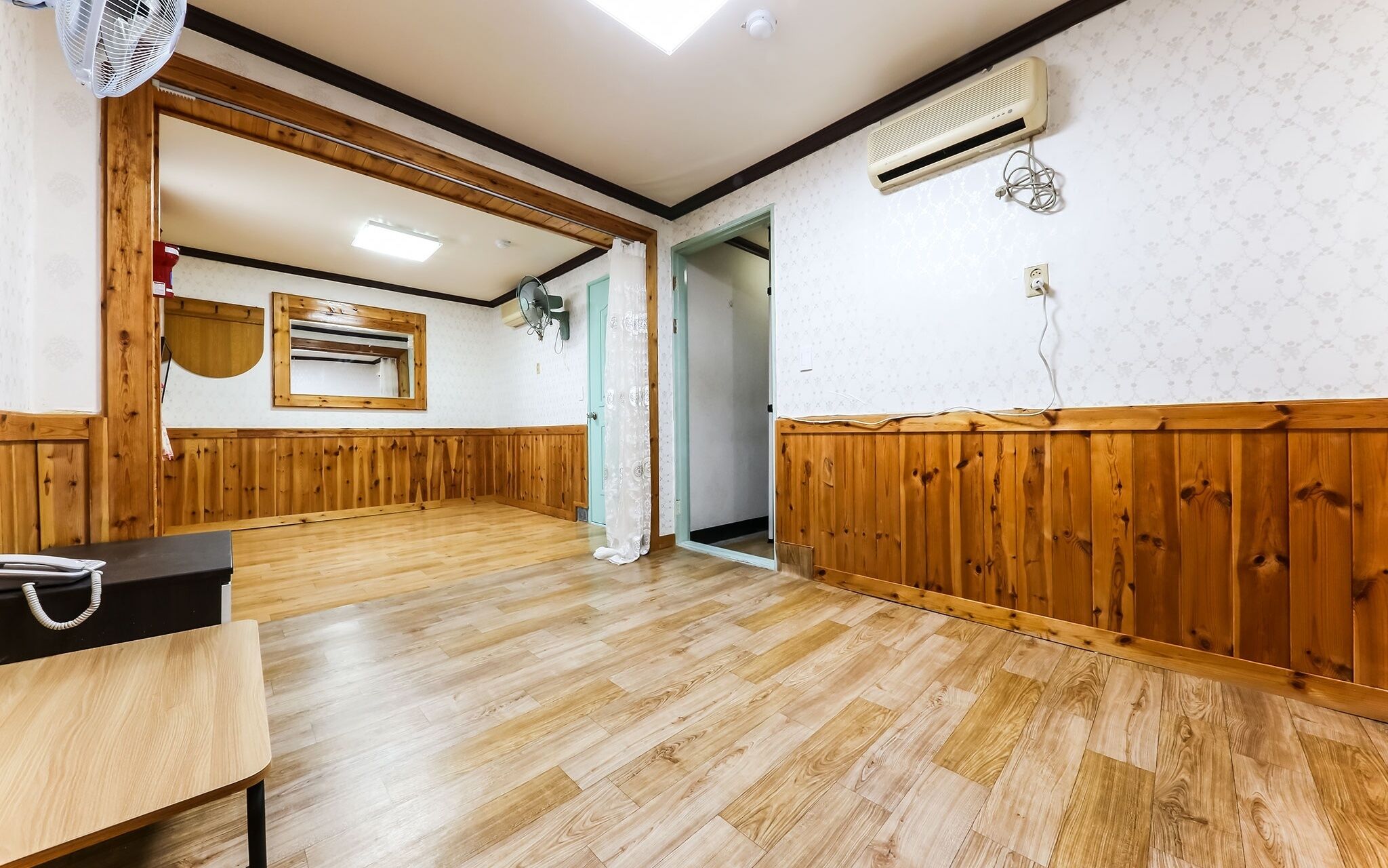 Boryeong Hayan Motel