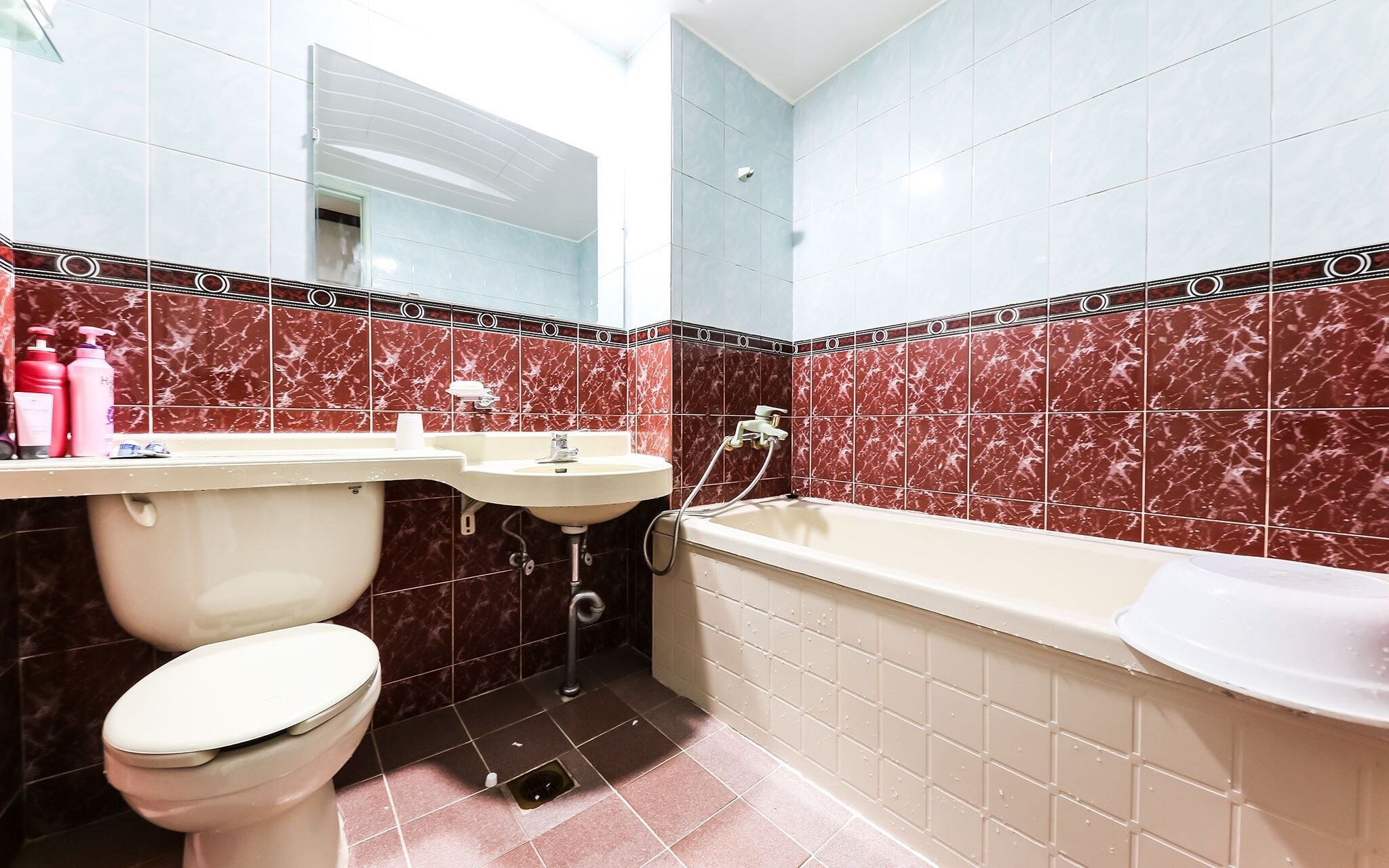 Boryeong Hayan Motel