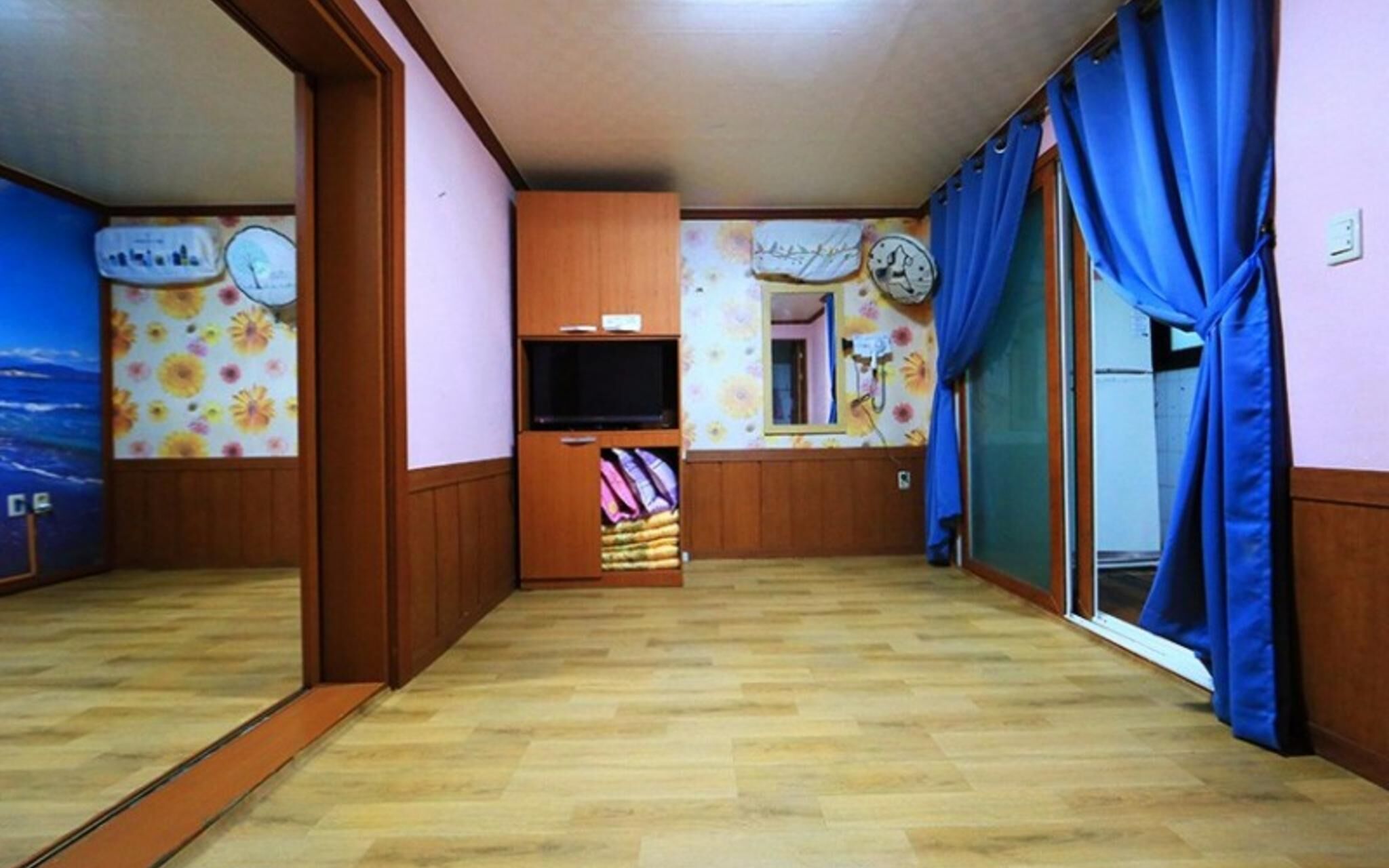Boryeong Hinhip Pension