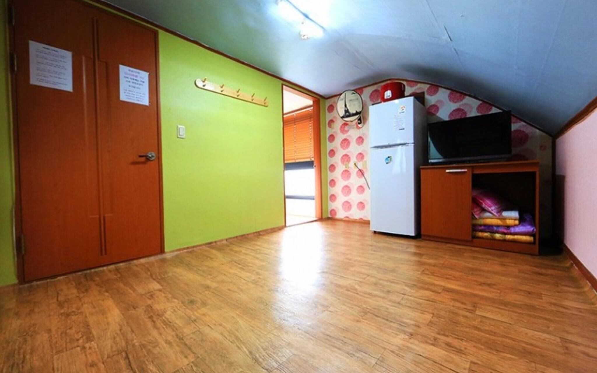 Boryeong Hinhip Pension