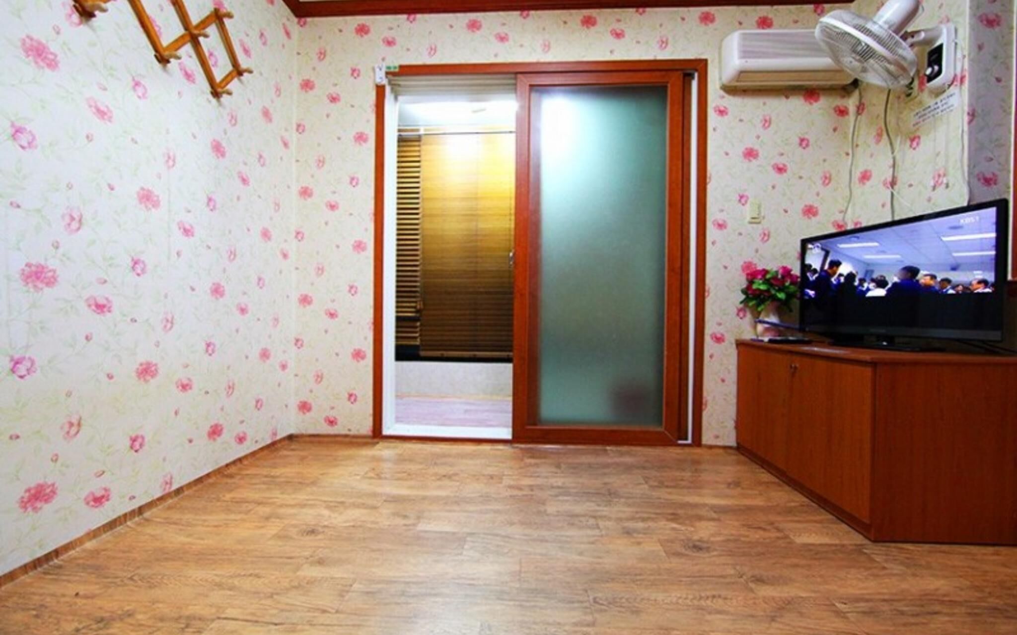 Boryeong Hinhip Pension