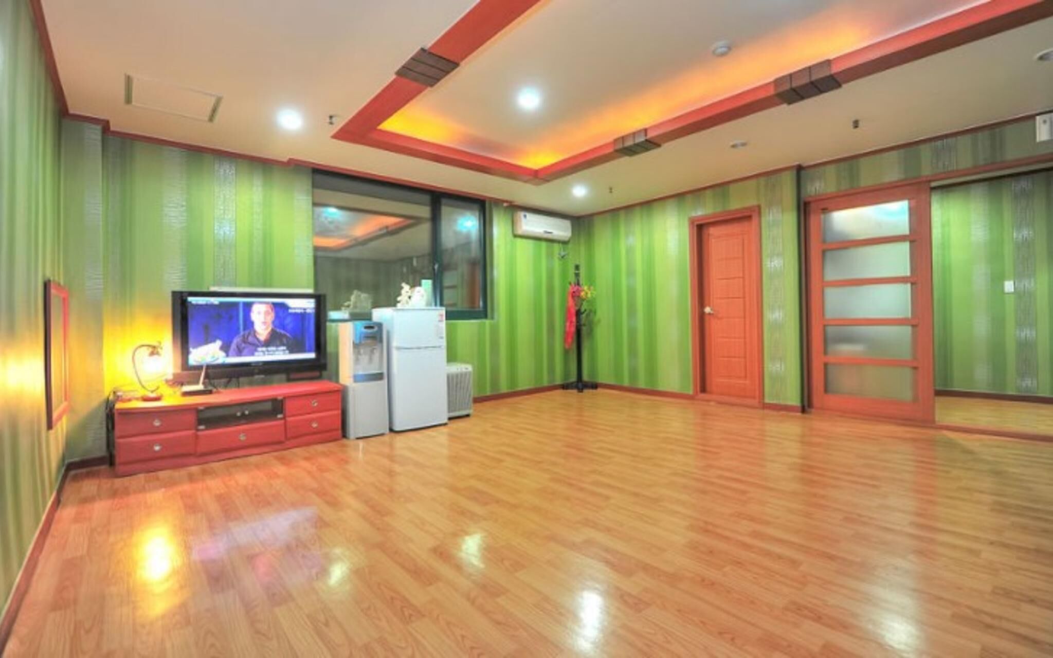 Boryeong Hyanggi Pension