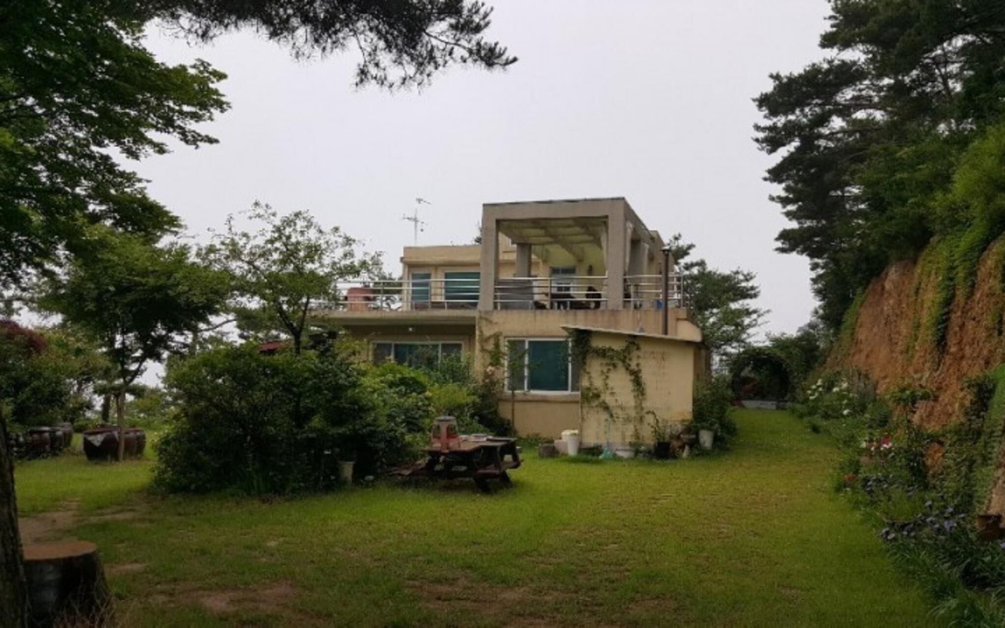 Boryeong Sook's Garden Pension