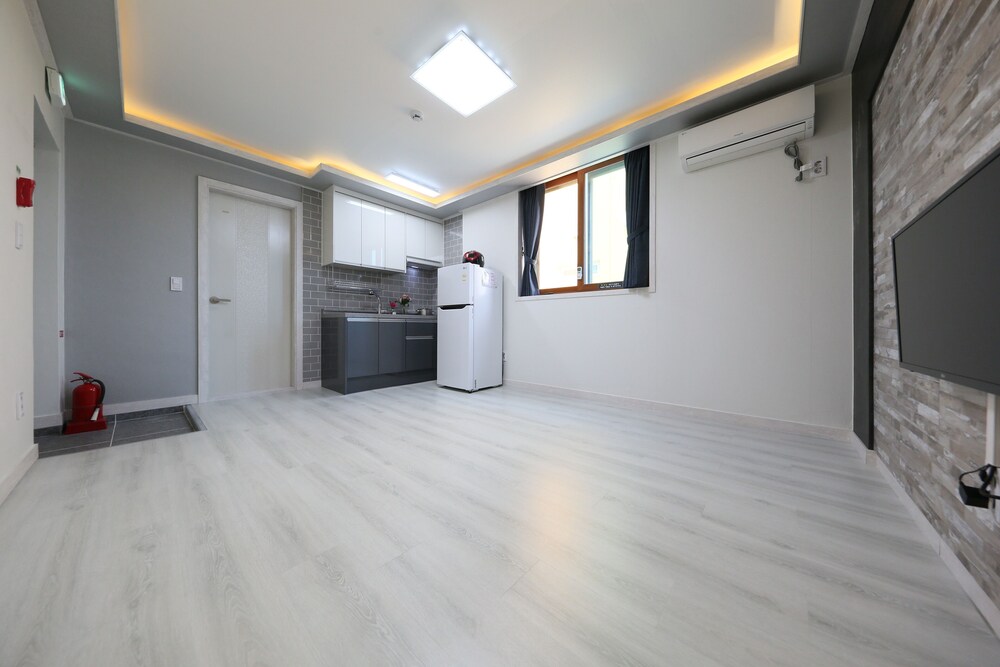 Daecheon Aqua Pension