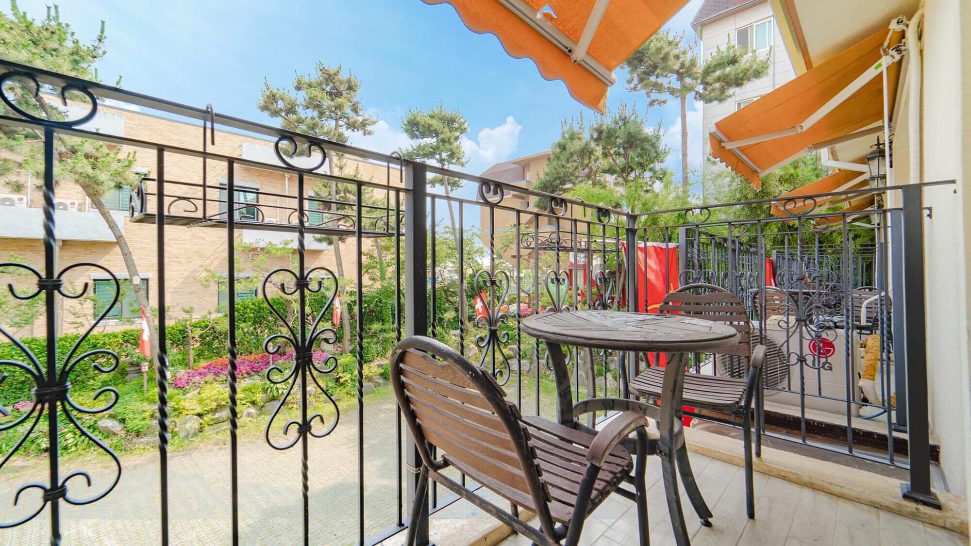 Daecheon Swiss Chalet Spa Pension