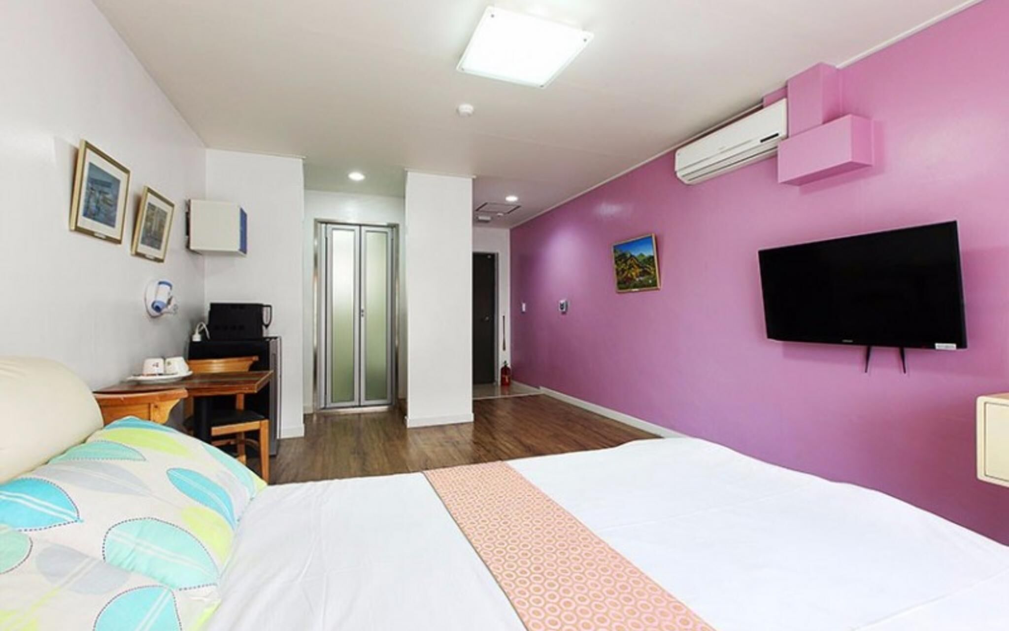 Daecheon Swiss Chalet Spa Pension