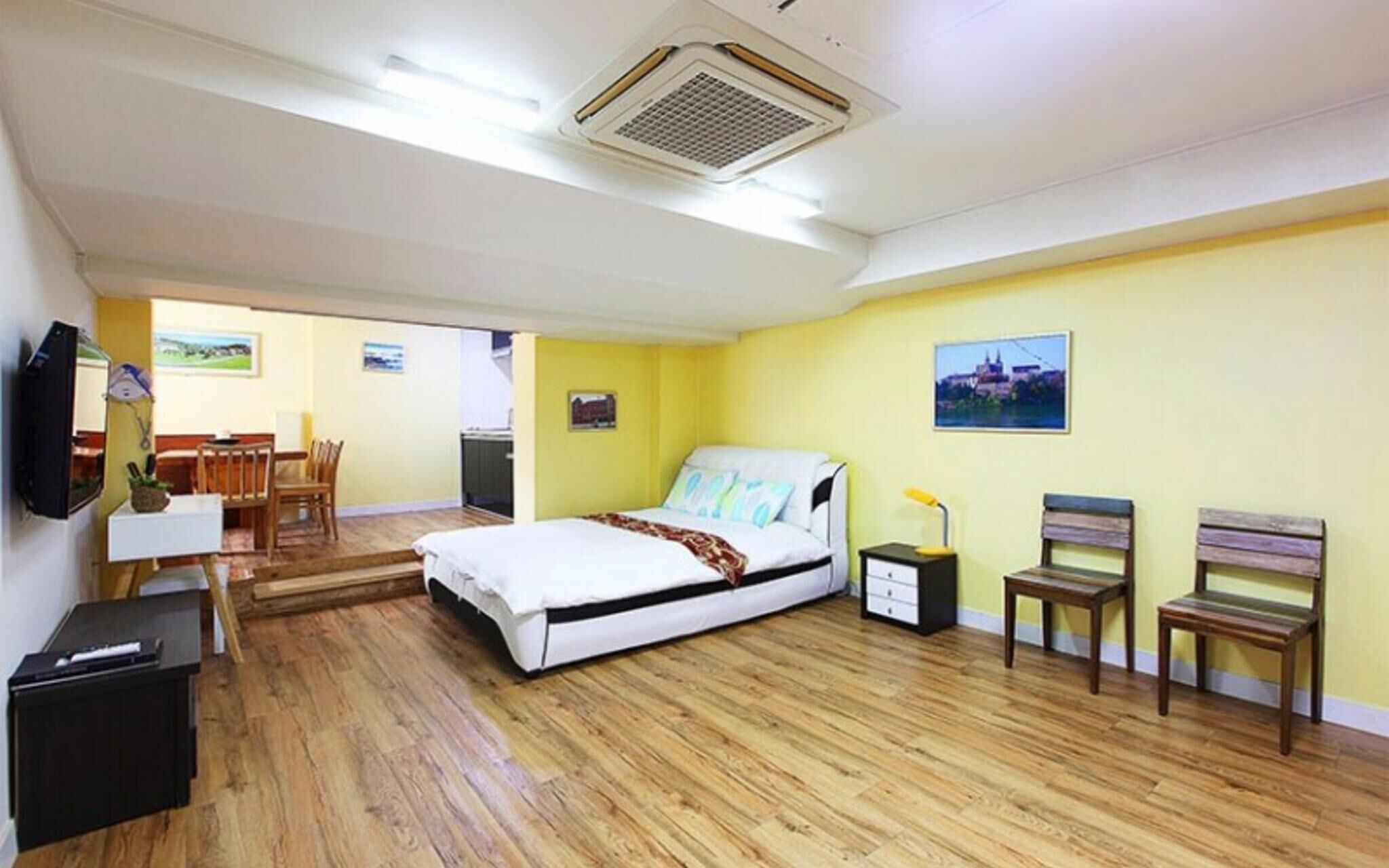 Daecheon Swiss Chalet Spa Pension