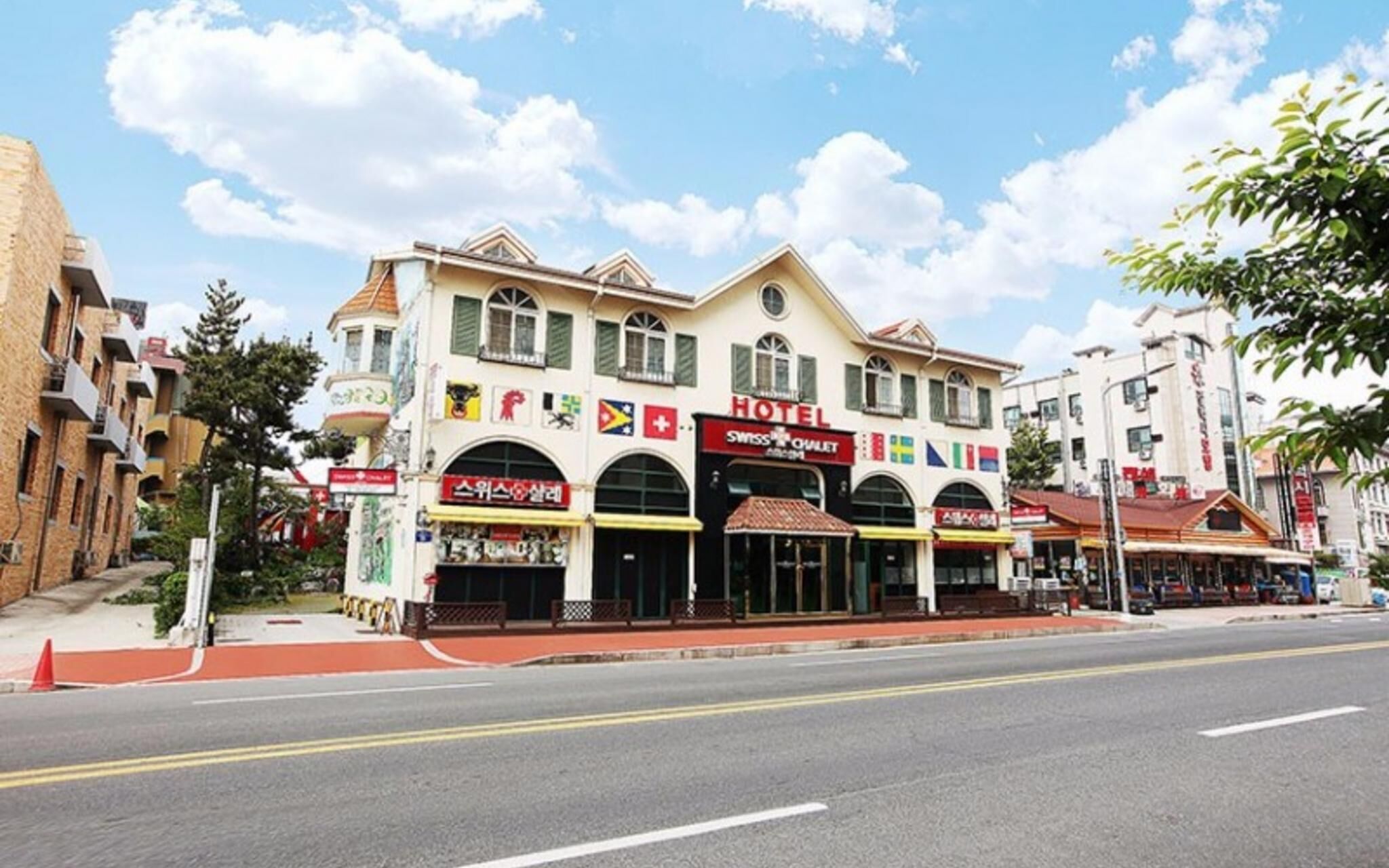 Daecheon Swiss Chalet Spa Pension