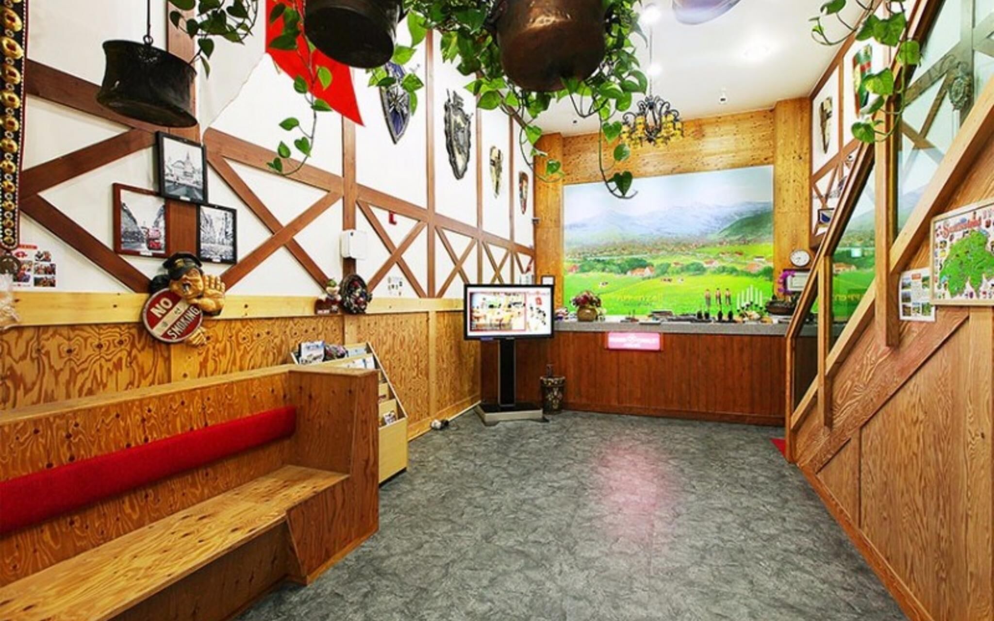 Daecheon Swiss Chalet Spa Pension